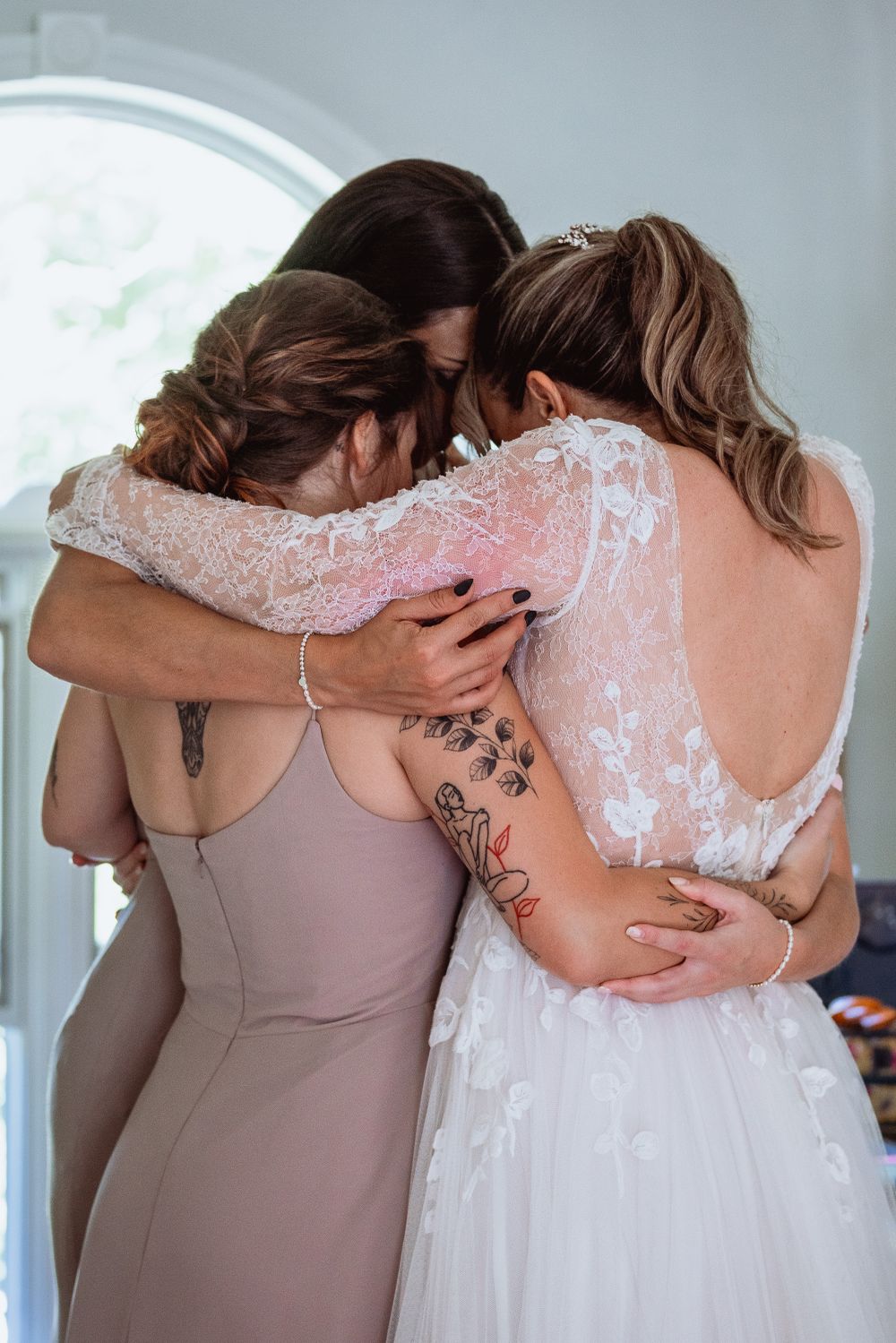 photojournalistic wedding photographer gta