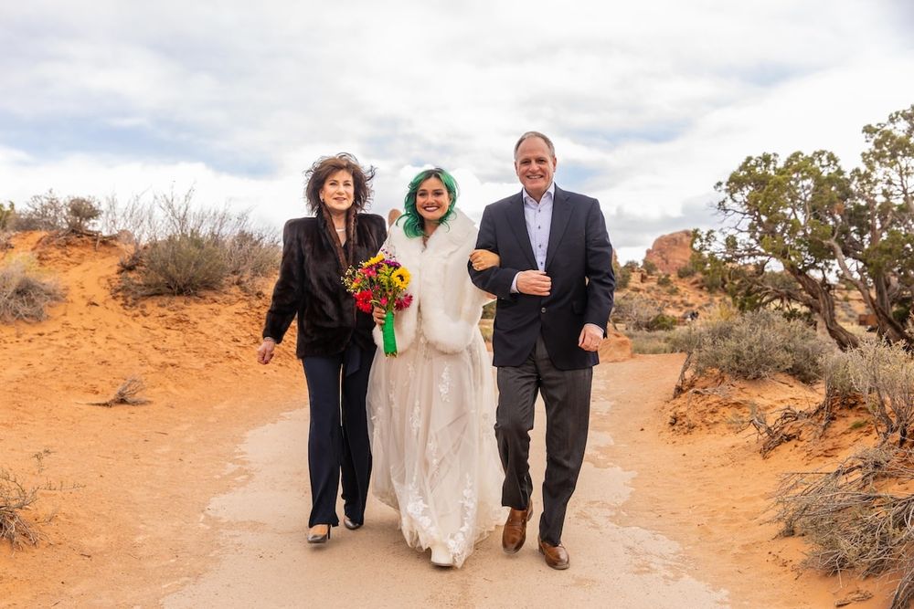 elopement with a family in Zion
