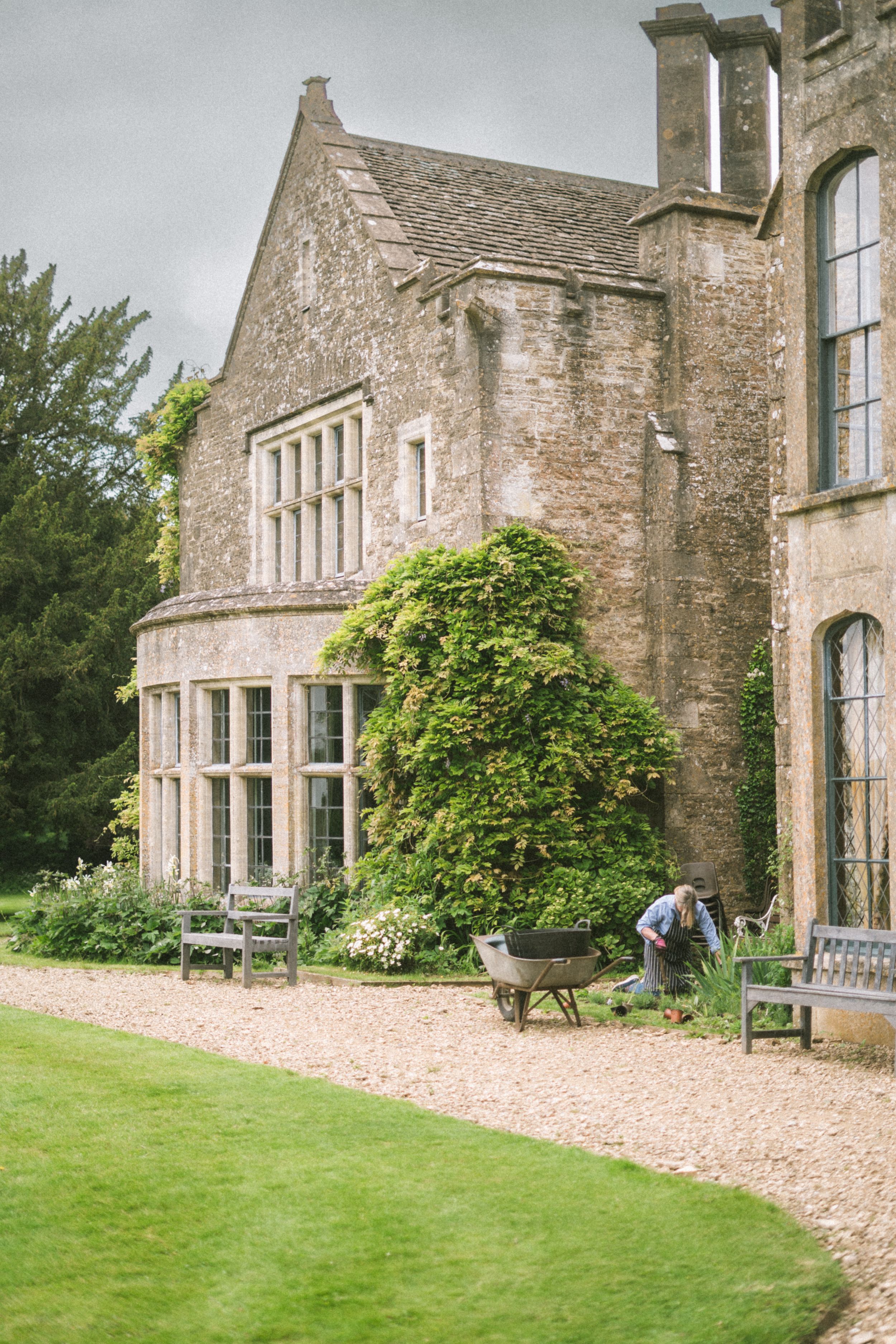 chavenage house wiltshire editorial documentary wedding photographer
