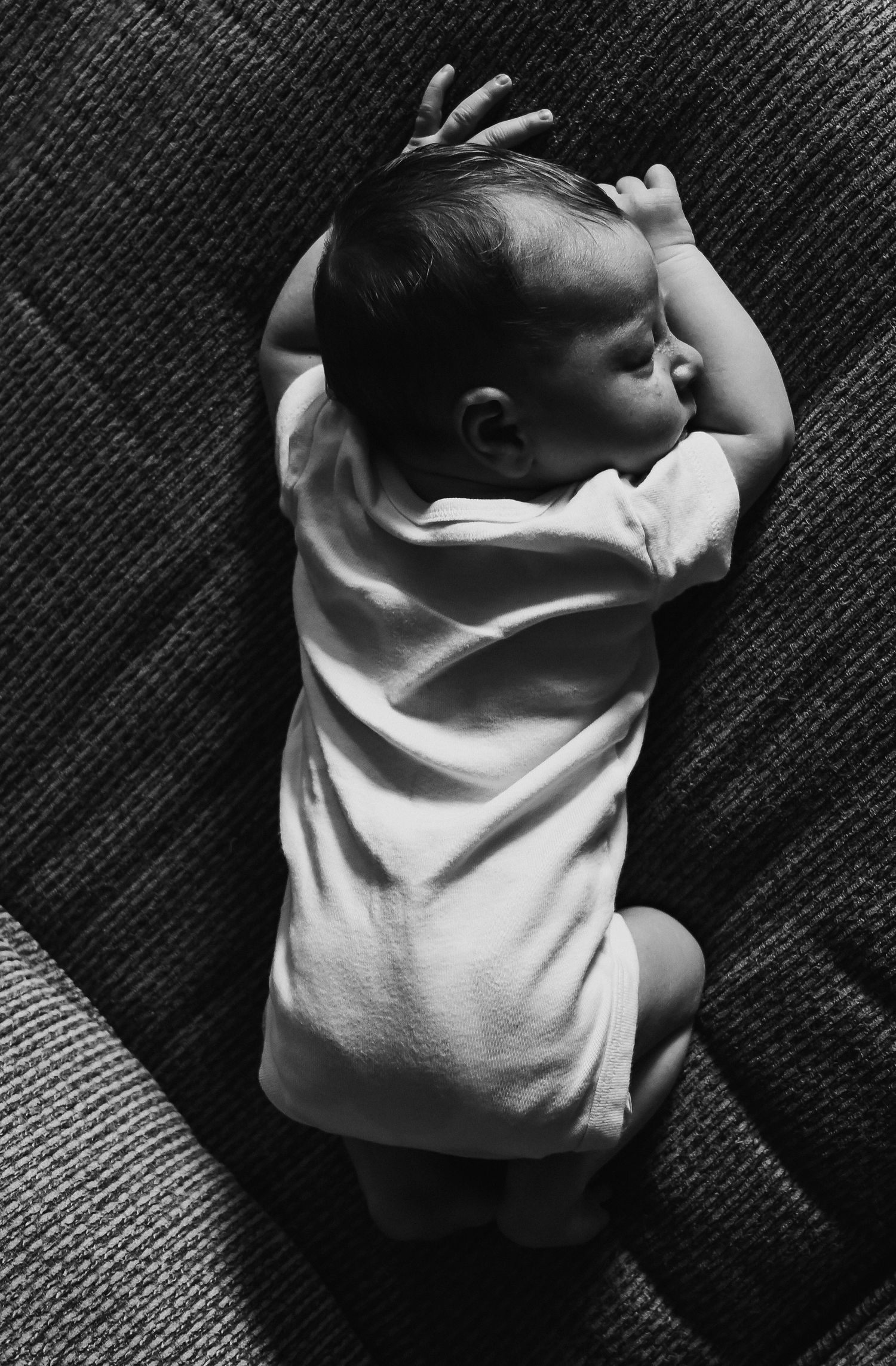 Black and white photo of sleeping newborn in Hudson. NY