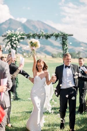 Lake Tahoe Wedding, Sage Lodge Wedding. Montana. Mountain View wedding