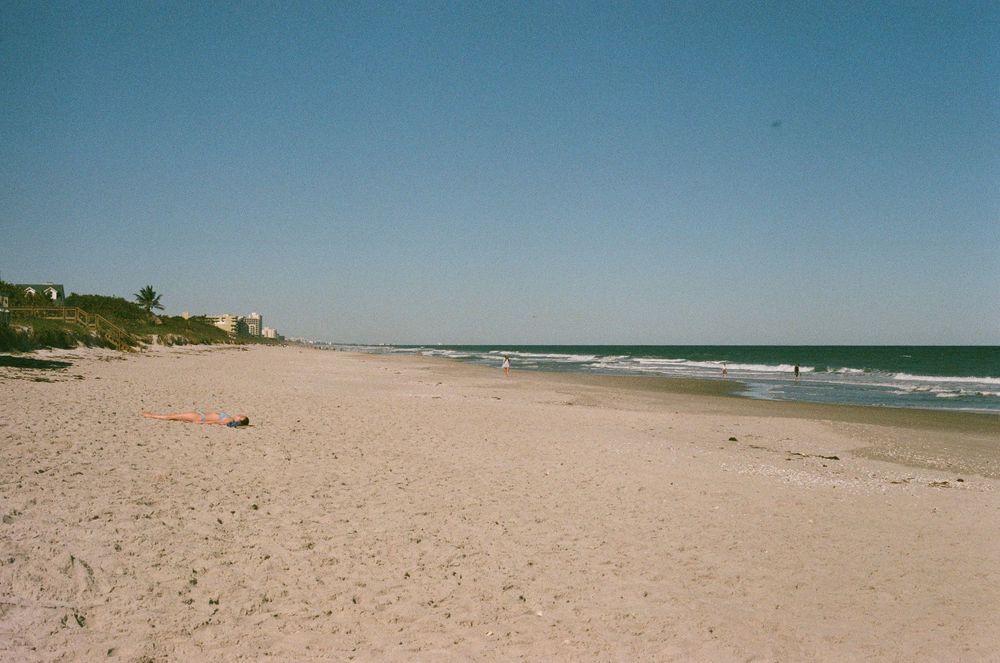 Film of the beach in florida