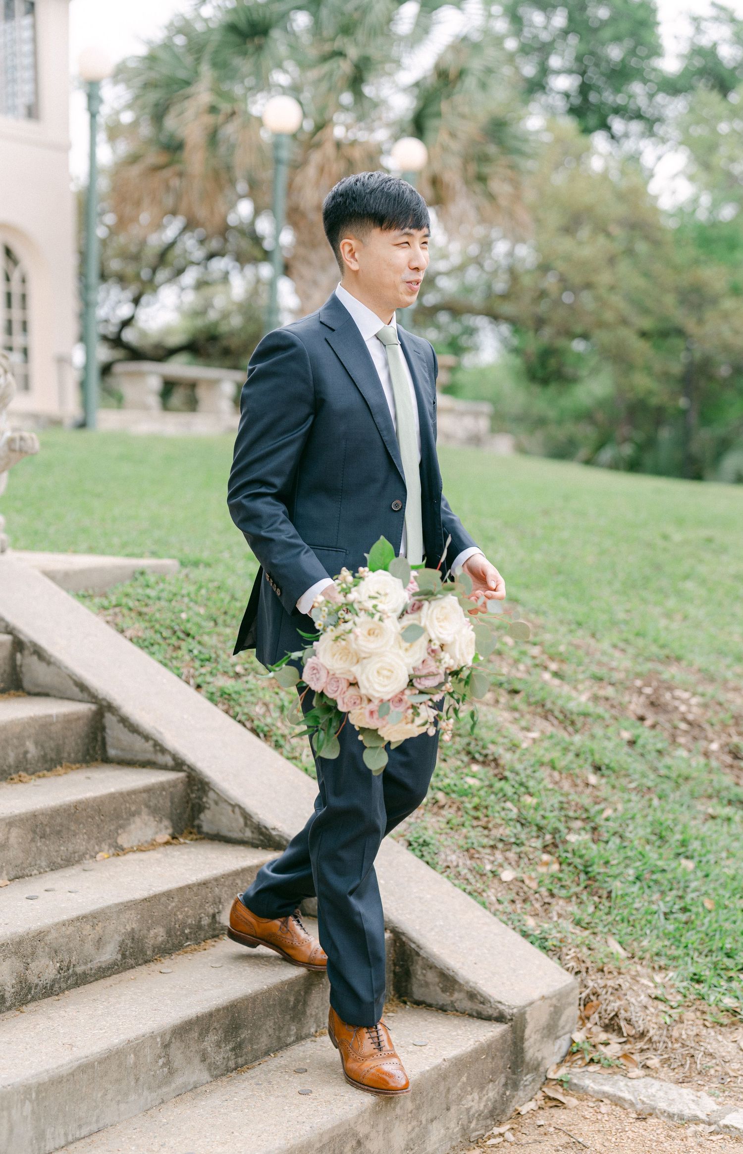 Annie Strever Editorial Fine Wedding Photography Laguna Gloria The Contemporary Austin Texas Elopement Family Portraits