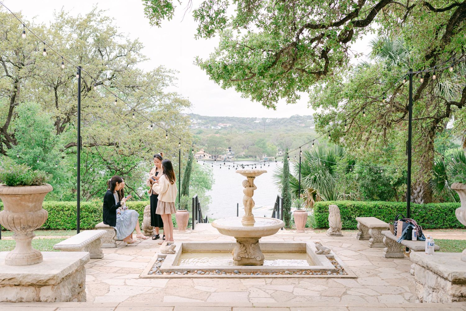 Annie Strever Editorial Wedding Photography Laguna Gloria The Contemporary Austin Texas Elopement Austin Lake fountain