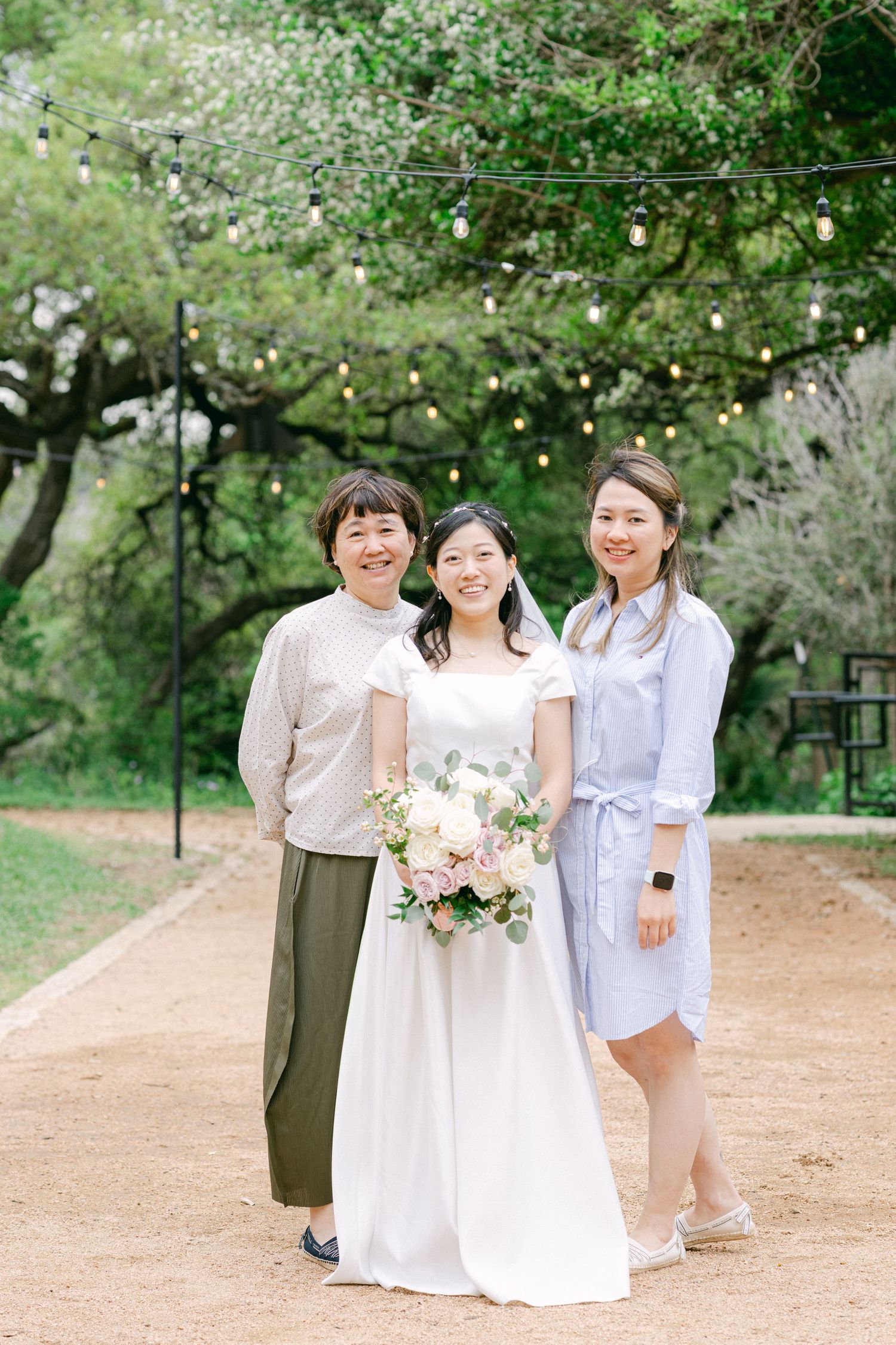 Annie Strever Editorial Fine Wedding Photography Laguna Gloria The Contemporary Austin Texas Elopement Family Portraits