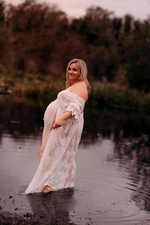 outdoor maternity photos westmeath