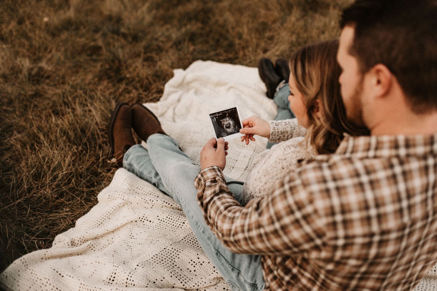 Baby Announcement Maternity Session in Marion, Indiana