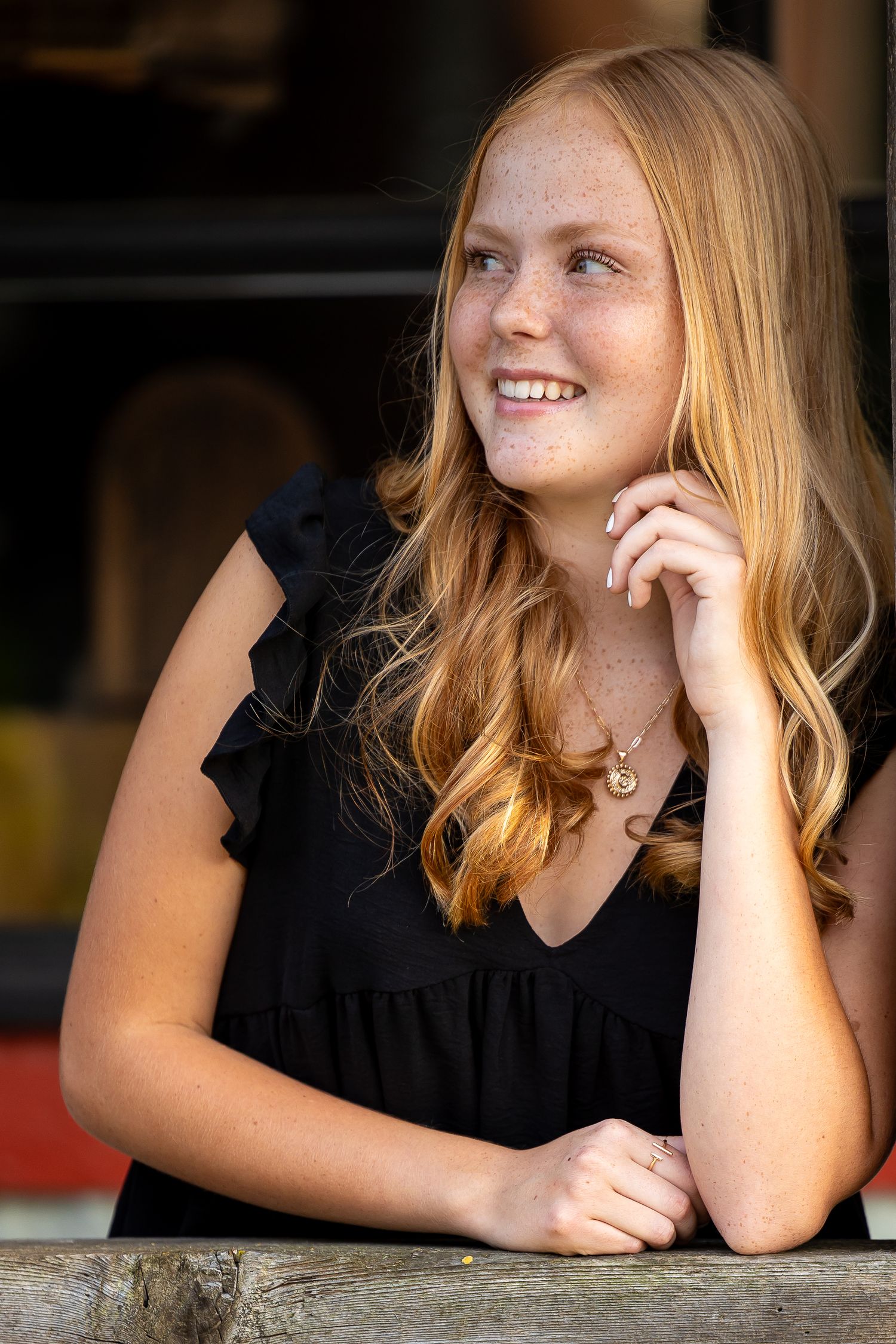 girl looking to left