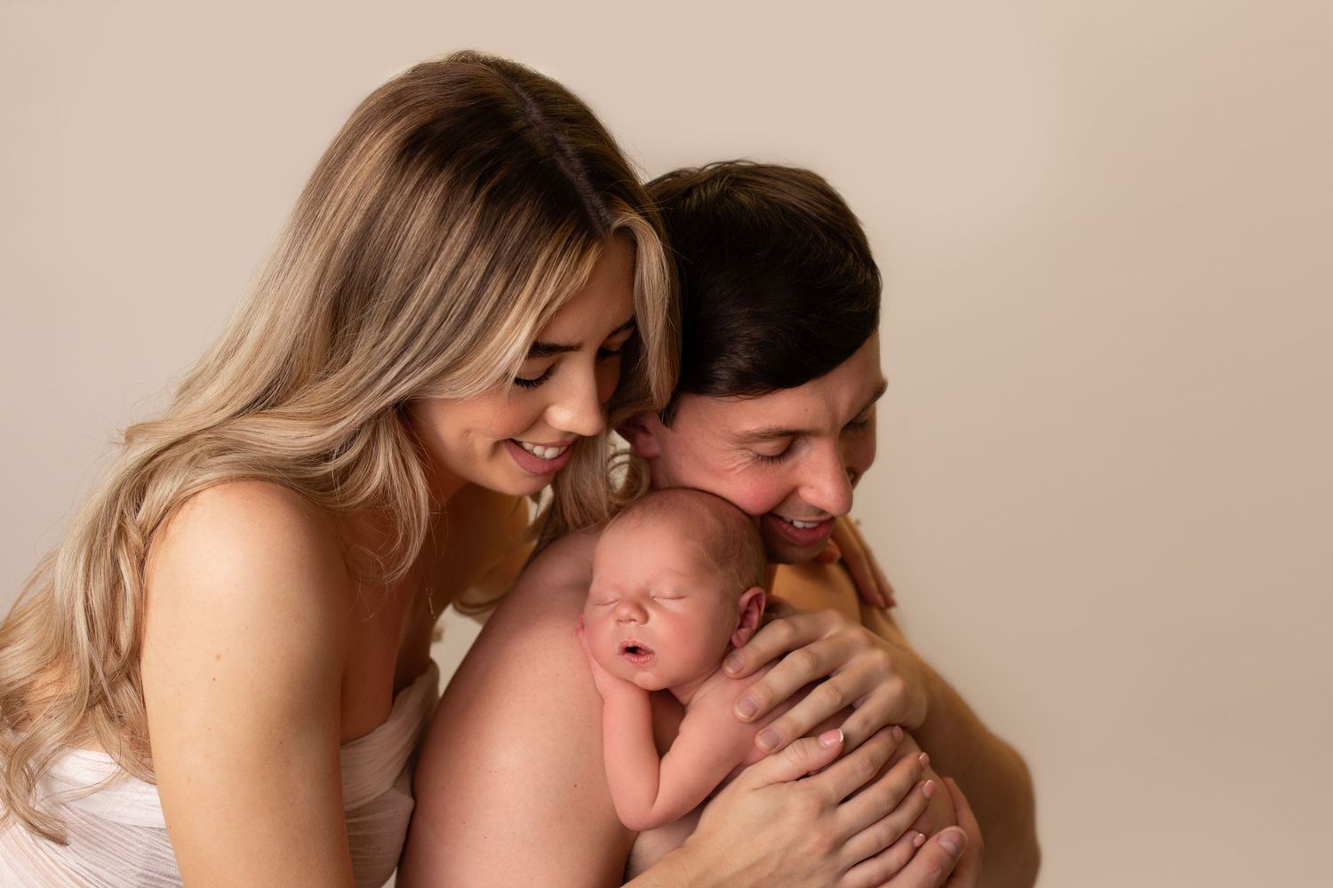 Ayrshire glasgow Renfrewshire newborn and family photographer
