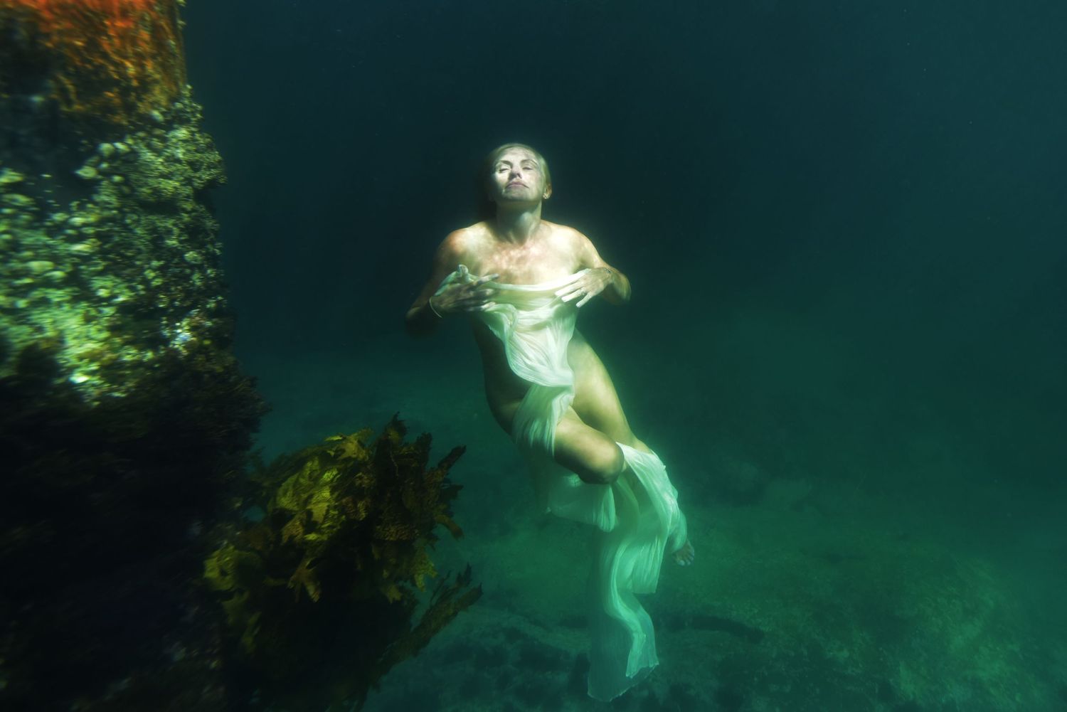 Authentic, emotive portrait underwater photography that captures real moments, true connection, and the unique essence of every individual.