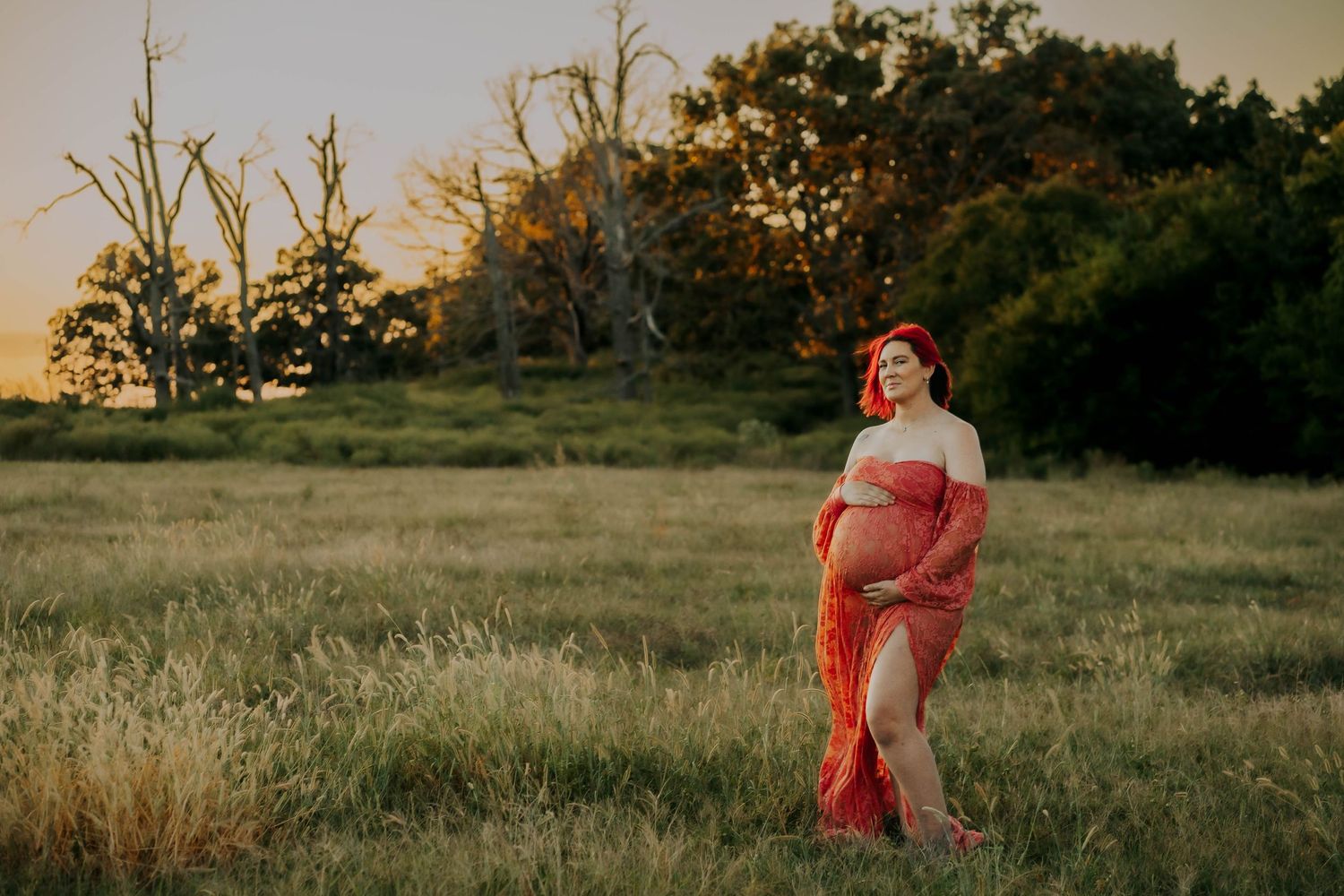 maternity session, farm session, beautiful radiant, pregnancy
