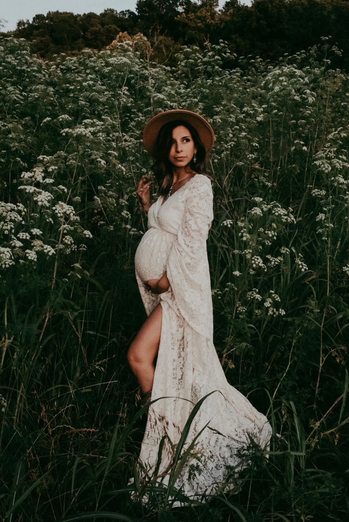maternity session, golden hour, timeless