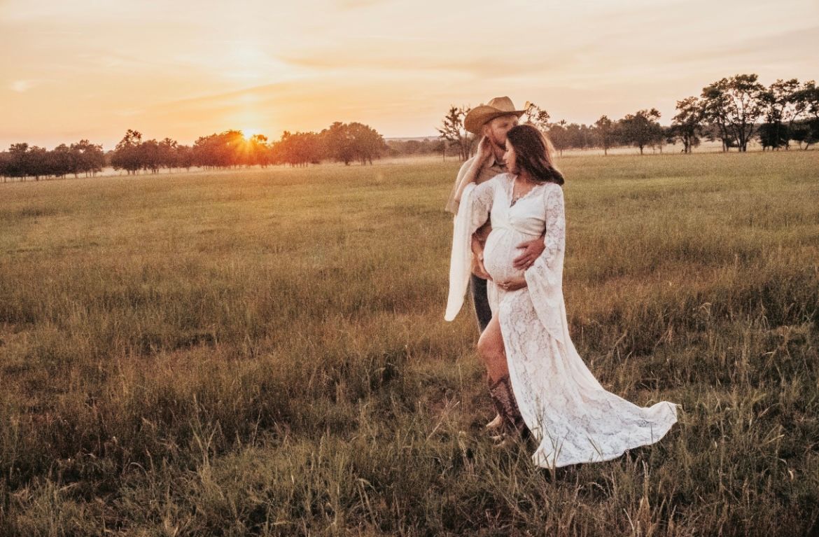 maternity session, farm session, couples session