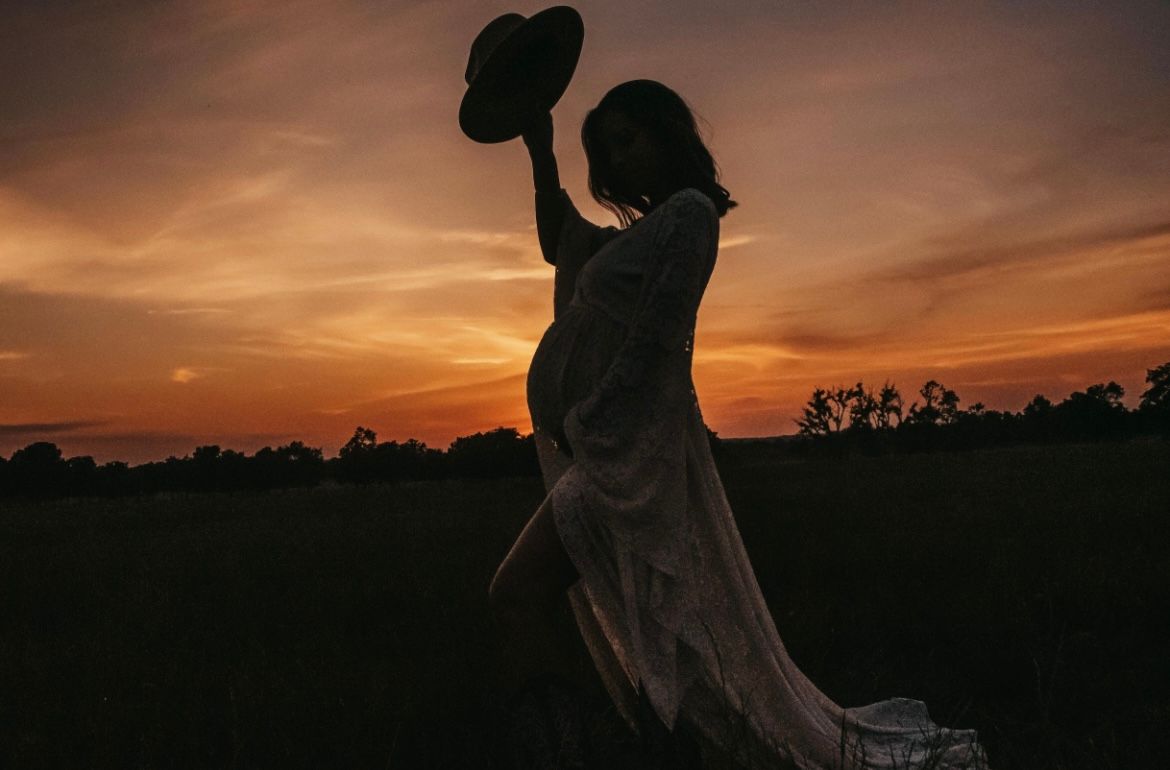 Oklahoma maternity session, farm session, silhouette