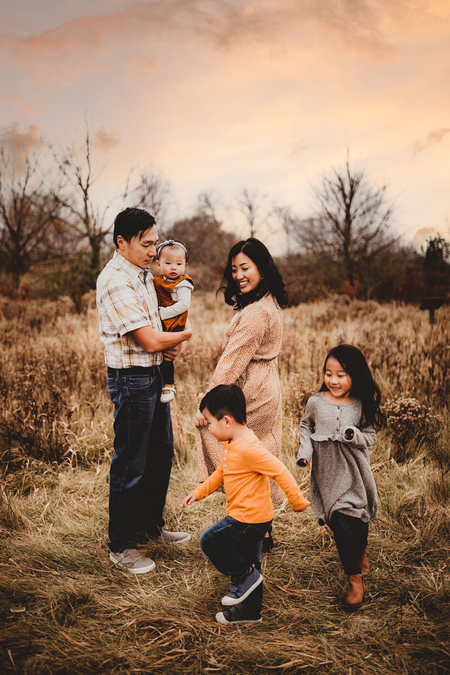 lifestyle family photographer northeast Wisconsin