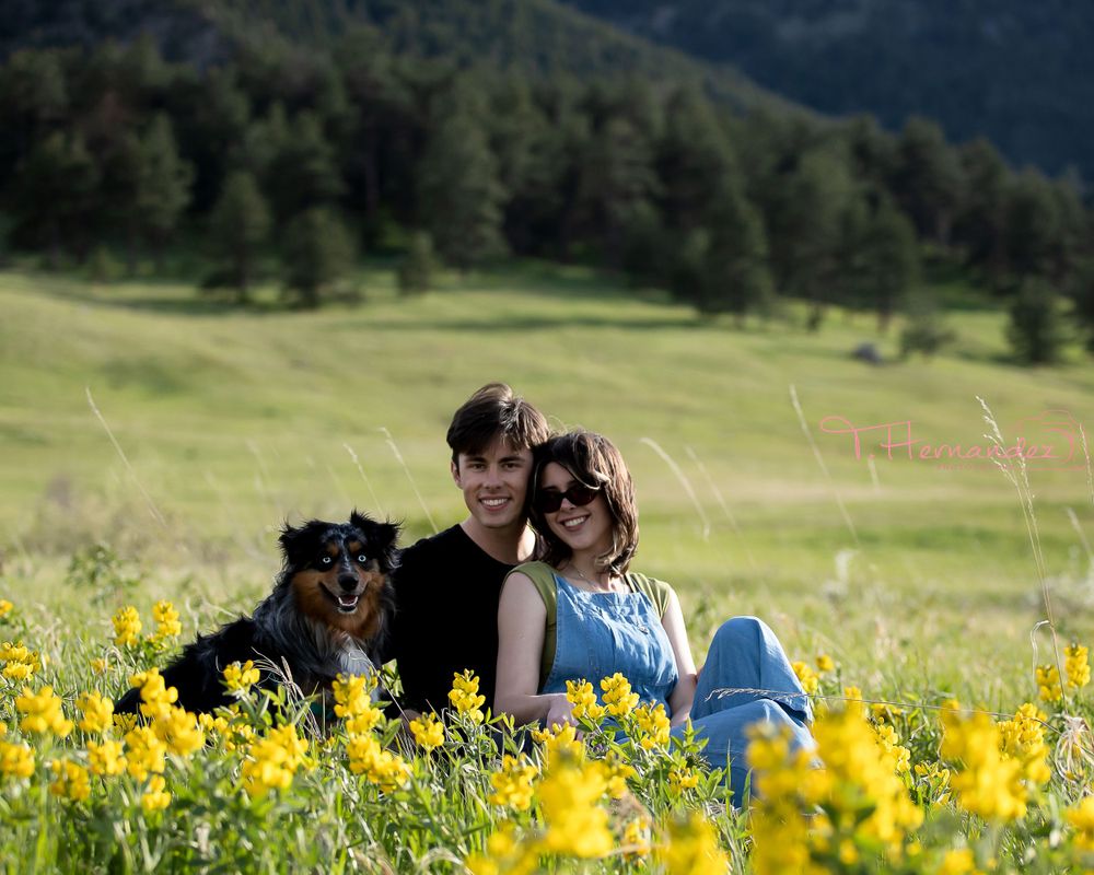 #boulderCOgradphotographer #Boulderphotographer #Couplephotographer #SCphotographer #petphotographer