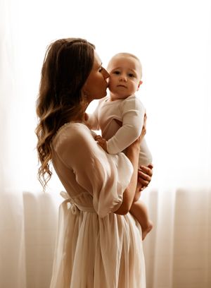 Motherhood studio Photography, South Coast, Huskisson Jervis Bay NSW