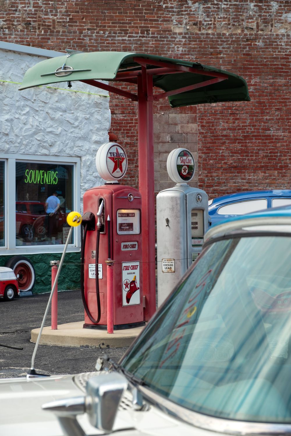 Gearhead Curios. Route 66. Galena, KS. June 11, 2026. David J. Manning.