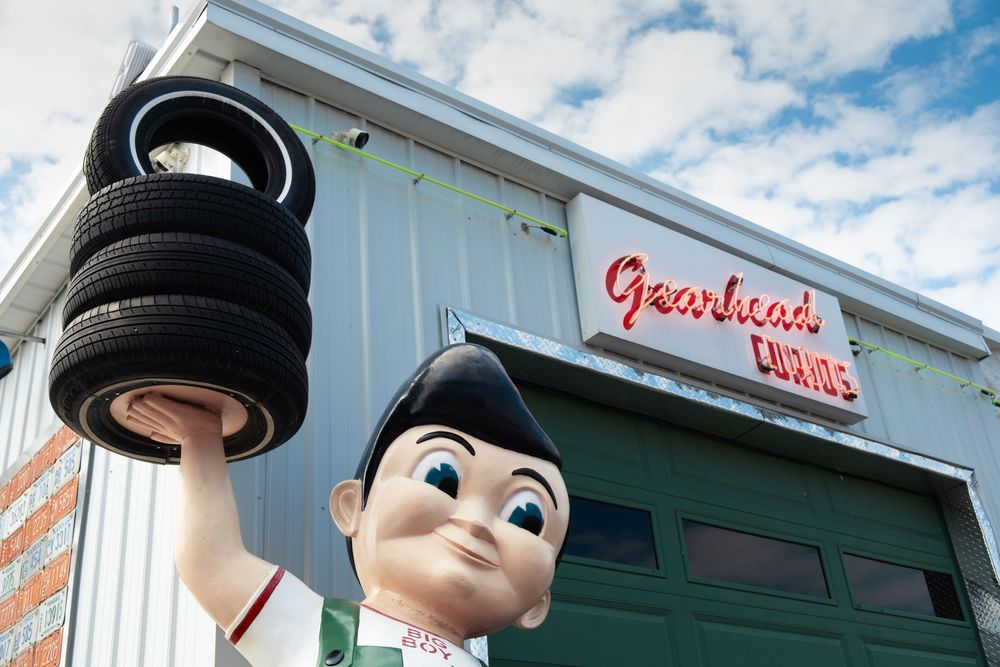 Gearhead Curios. Route 66. Galena, KS. June 11, 2026. David J. Manning.