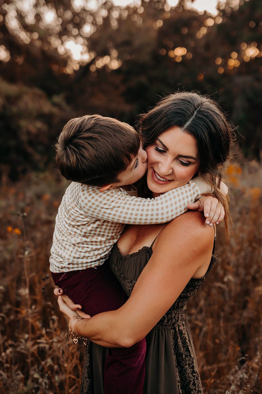 Fall Outdoor family photography in Columbia, Missouri