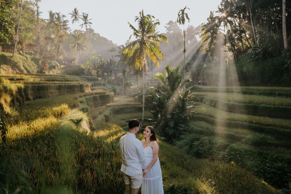 Natural couple photography at Ceking Rice Terrace Bali