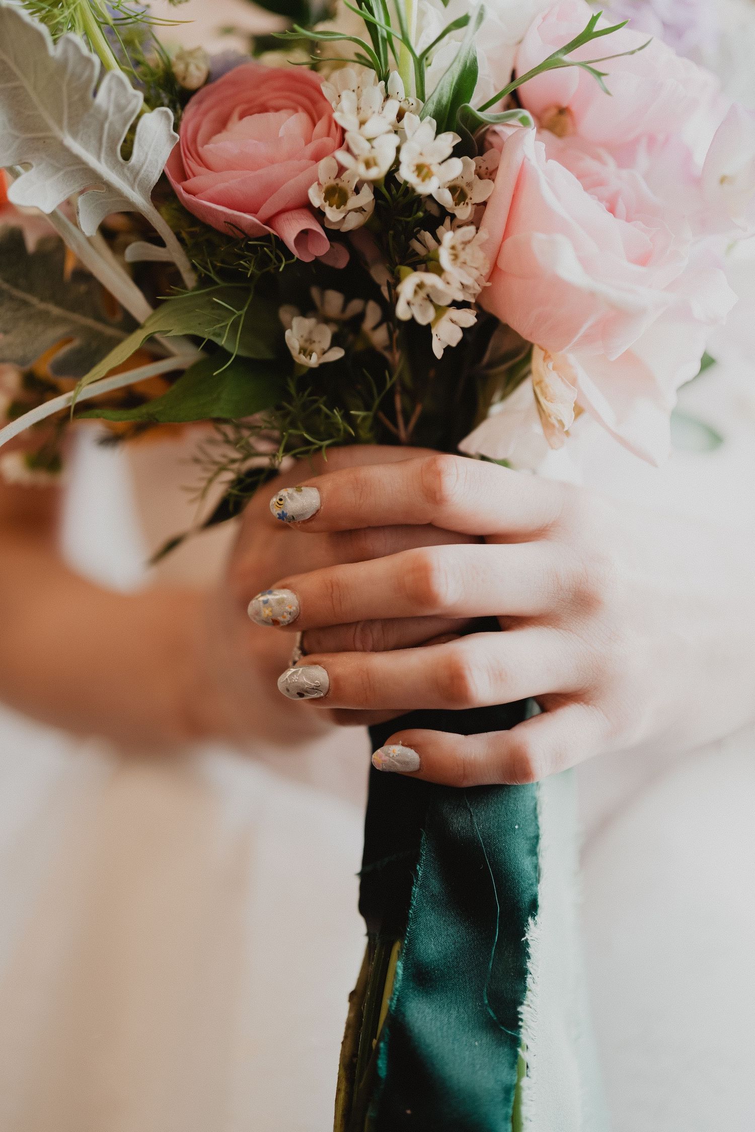 Close up of Ella's bridal bouquet
