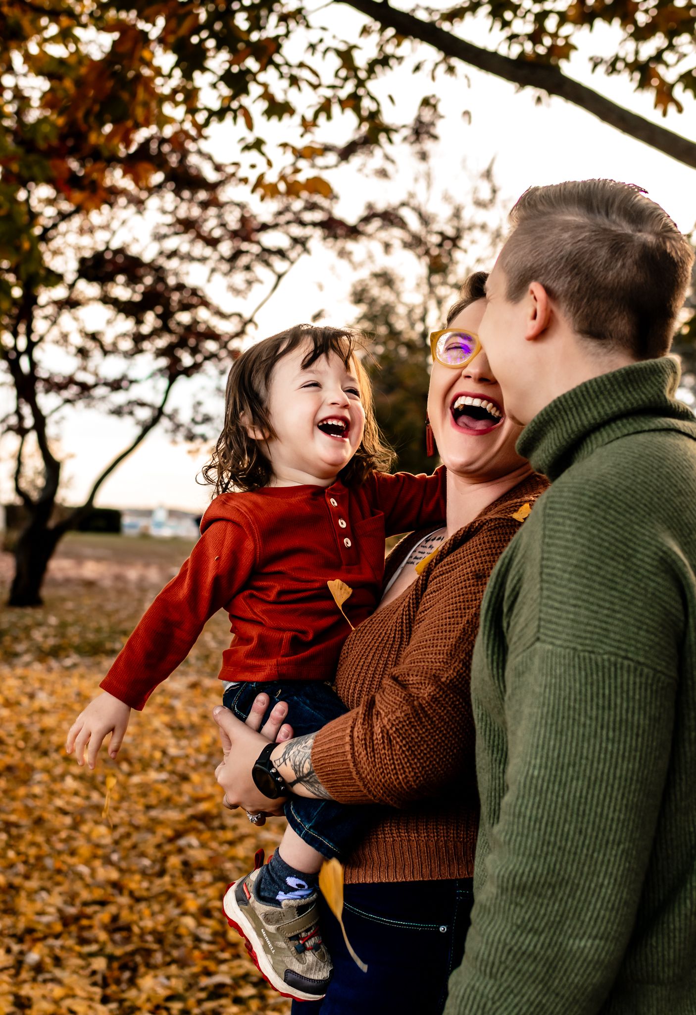 Fall family photos Virginia family photographer chatham manor Fredericksburg ally