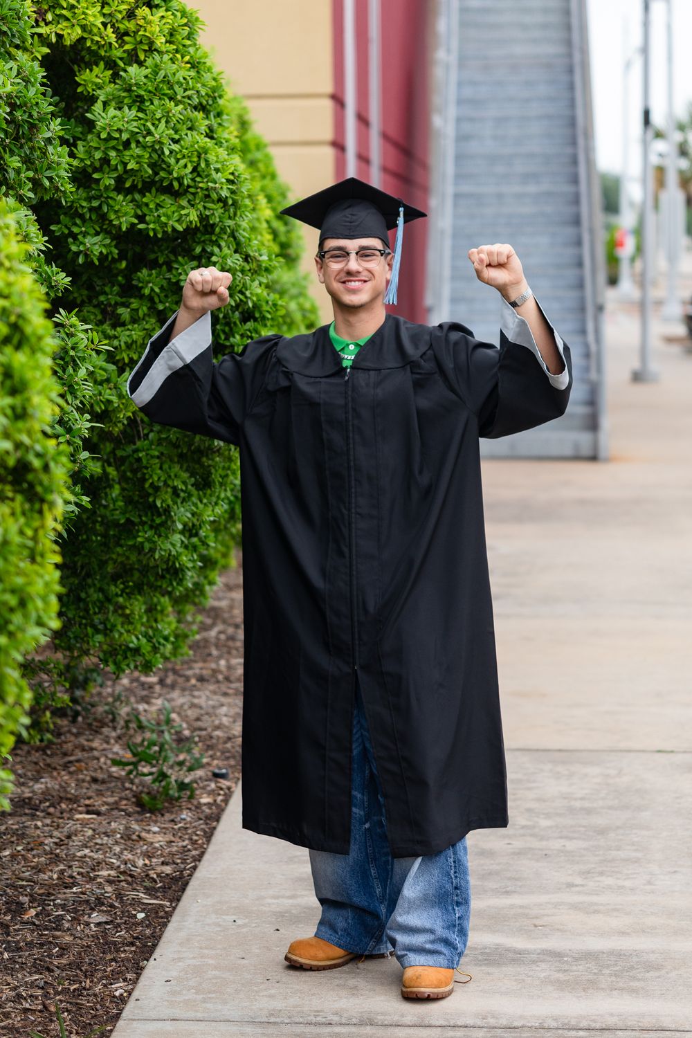 Shadow creek High School senior portrait photographer in Pearland TX