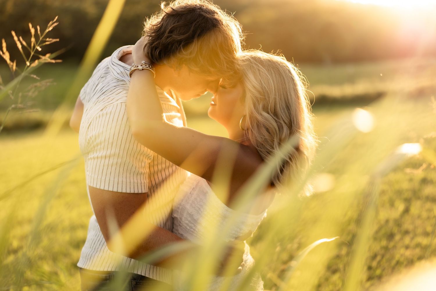 sweet summer couple love