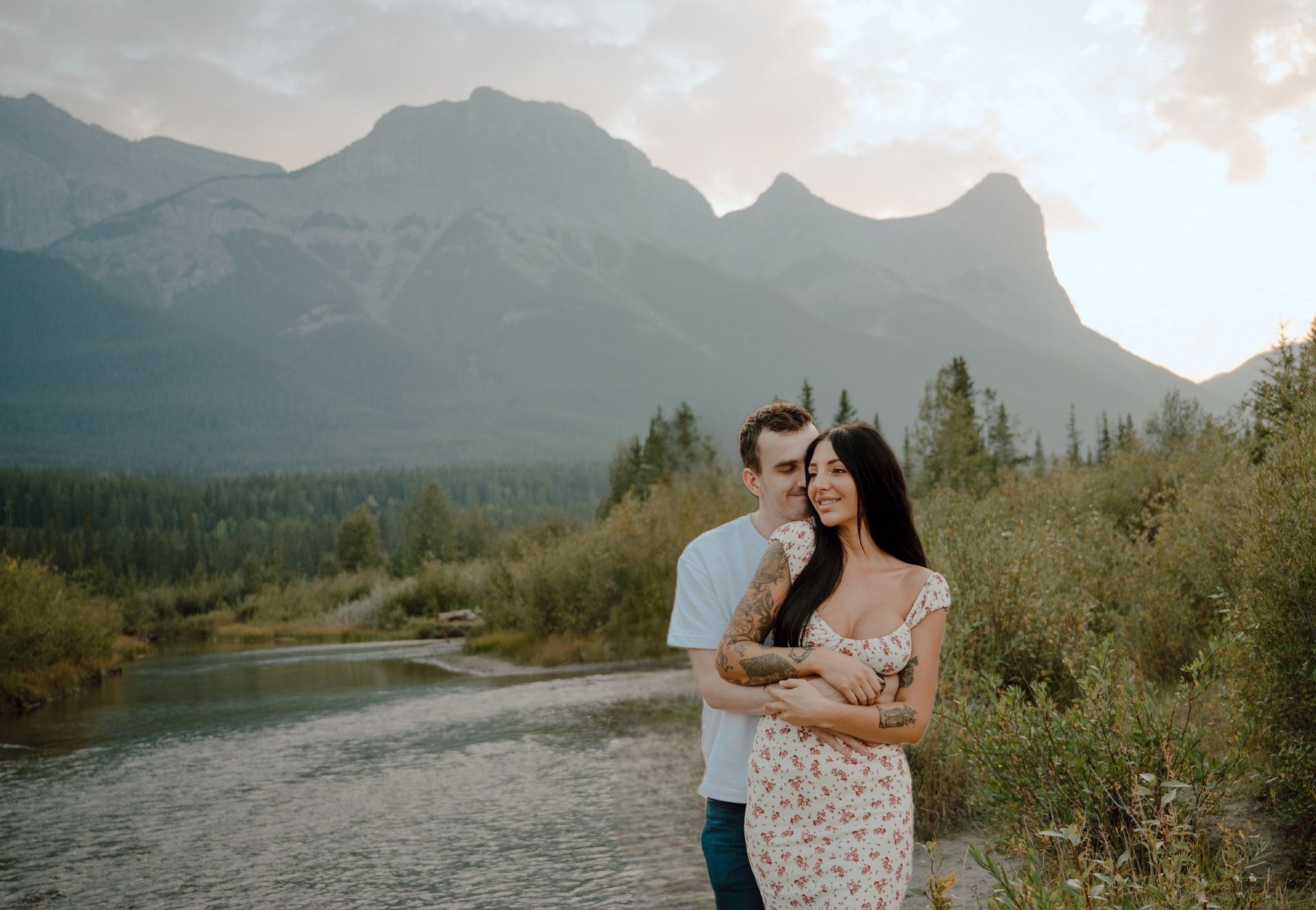 canmore alberta calgary mountains sunset golden hour kananaski couple engagement love soft outdoors natural nature heart and soul photograph