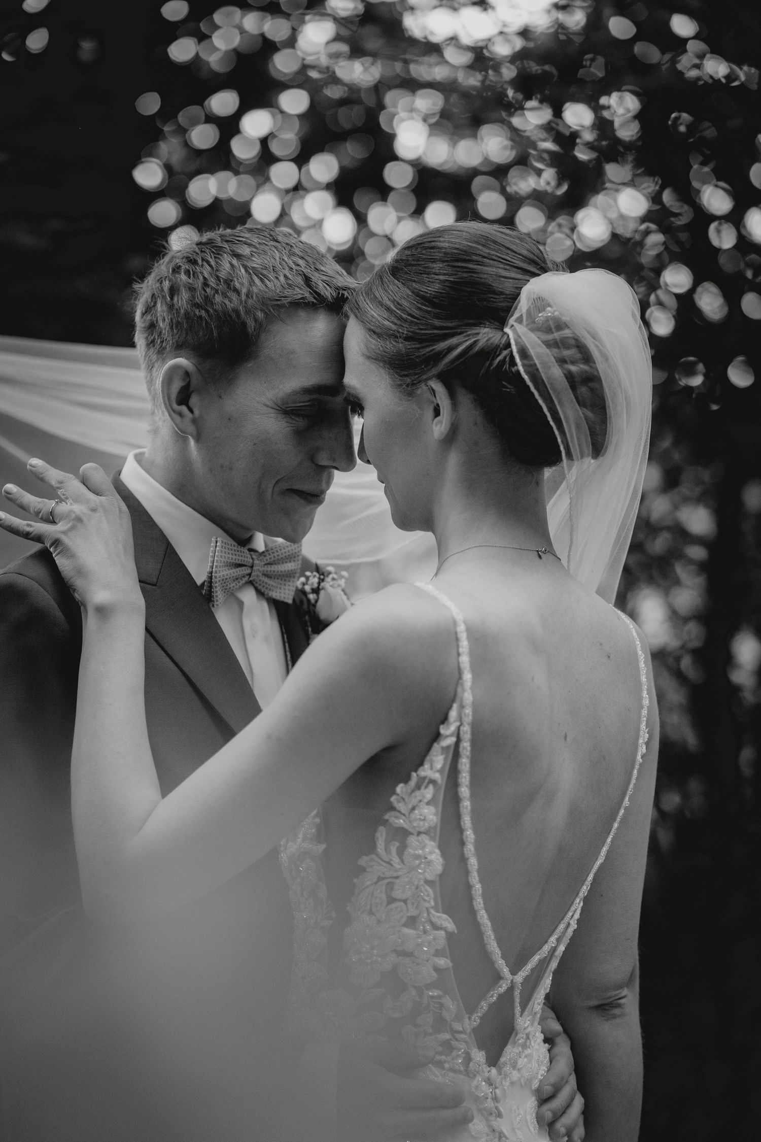 civilwedding hochzeitsfotografie hochzeitsfotografin brautkleid weddinginspiration hochzeit2026 christinaschulz rottendorf freietrauung