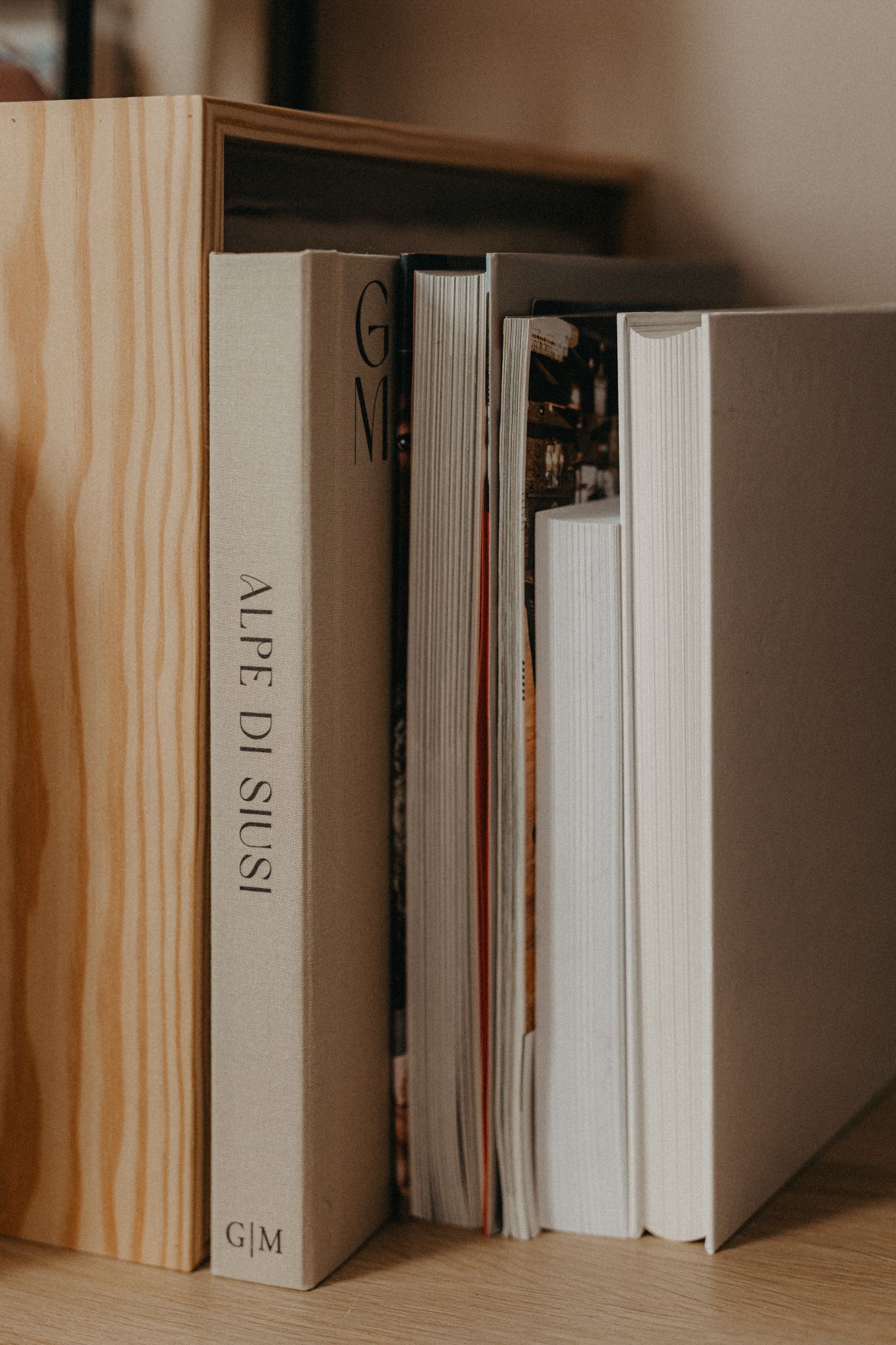 ALBUM COFEE TABLE