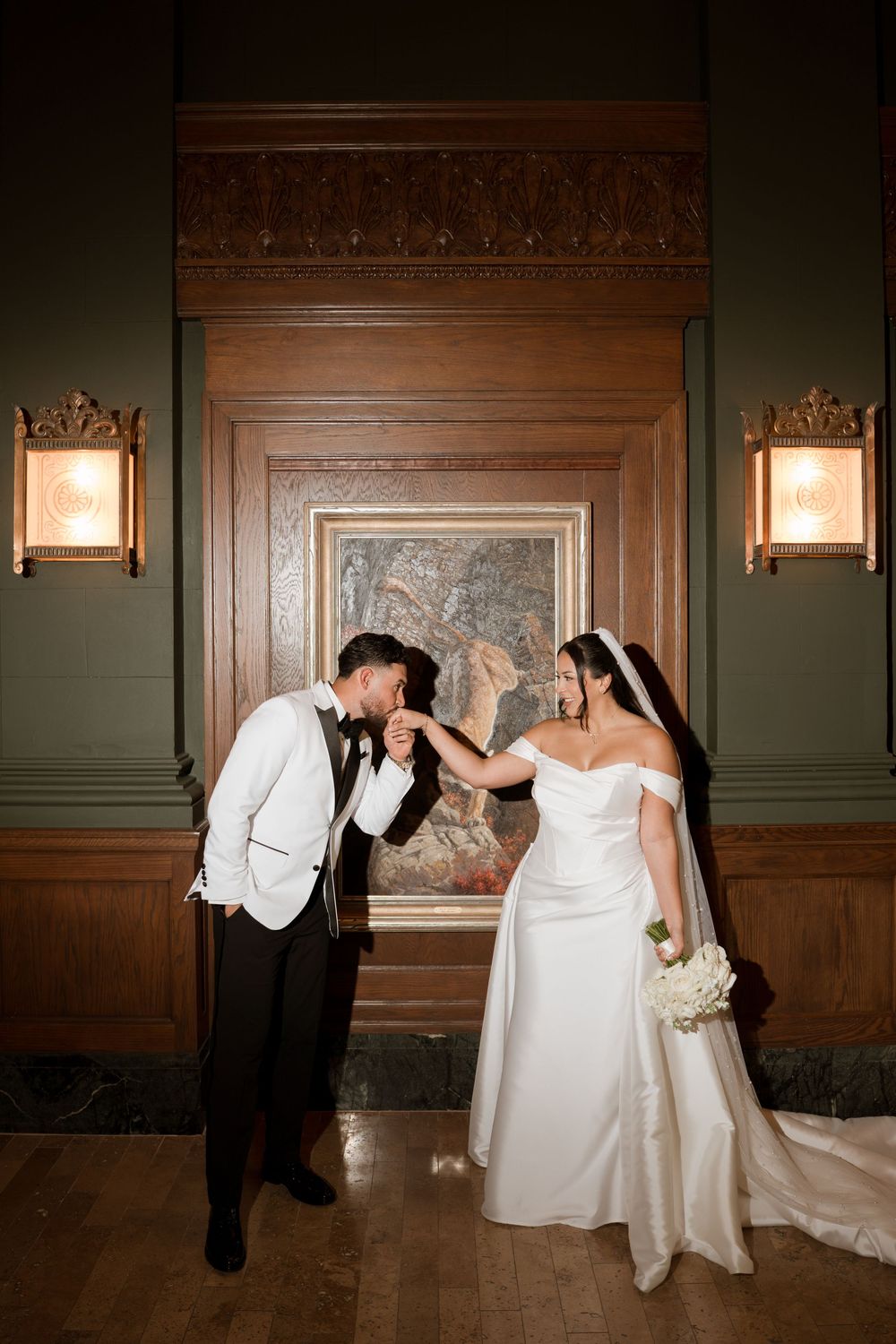 briscoe Art Museum Wedding Photos