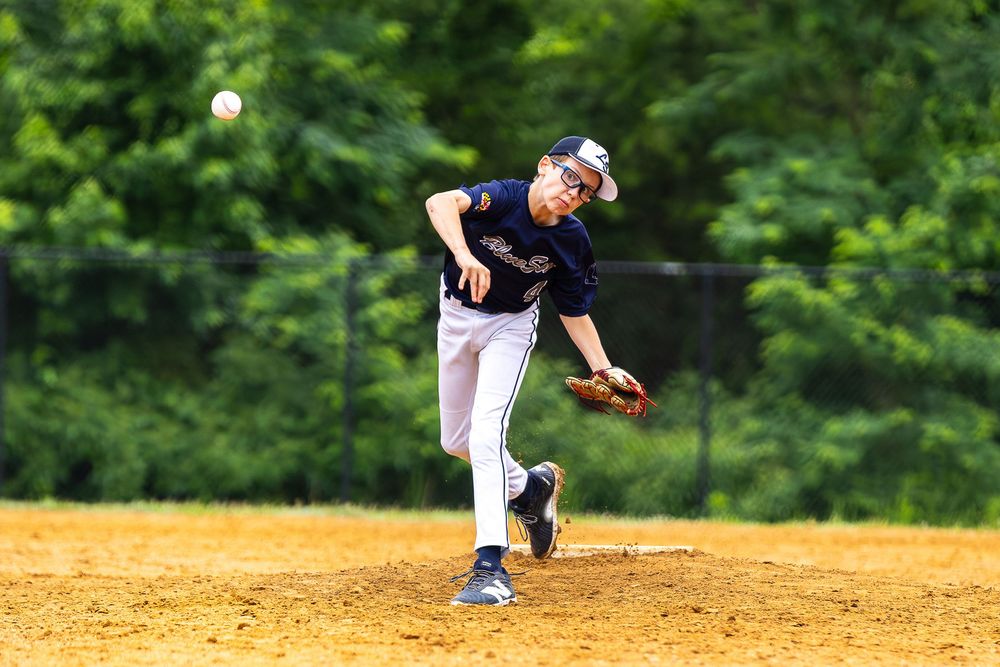 baseball pitcher pitching ball game action photo coverage maryland dmv suzi gibson photography