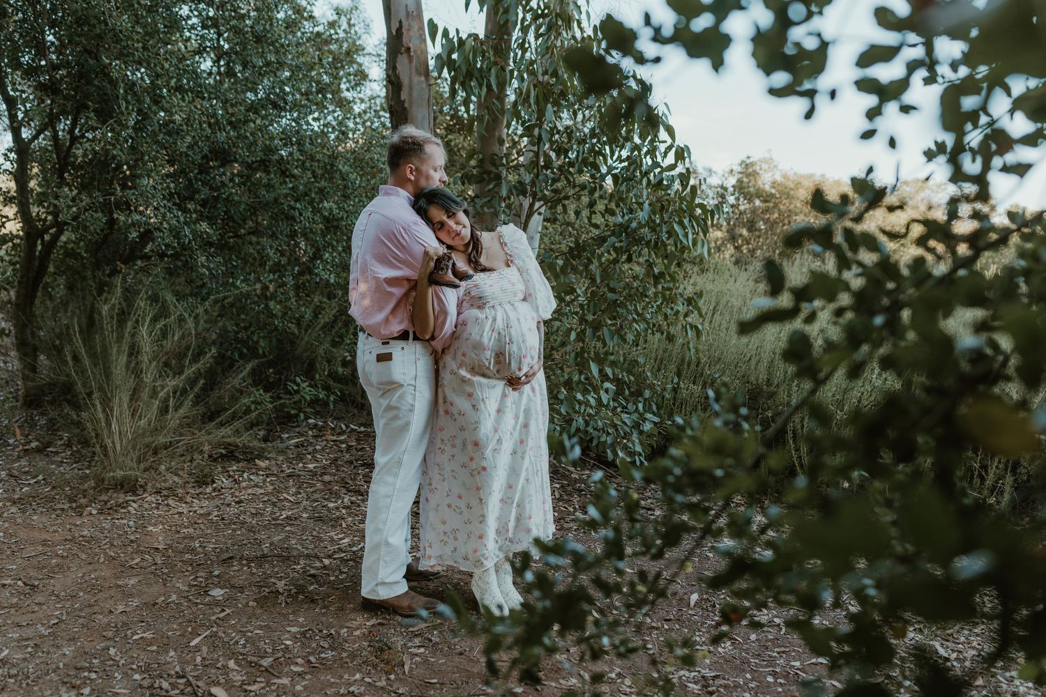 intimate maternity session at iron mountain