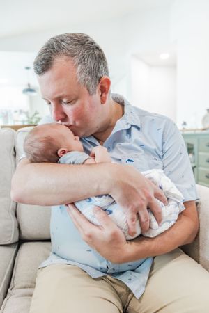 Family Newborn Hutchinson Orchid Island Beach Photography Portraits Session Sebastian Vero Beach Florida Photographer