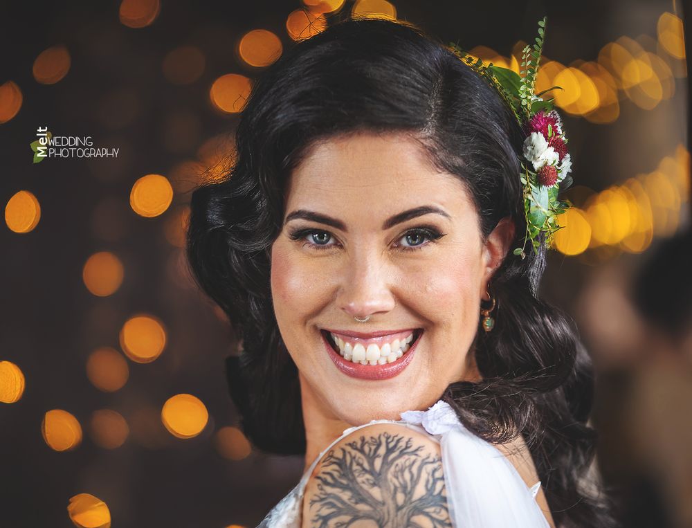 The beautiful bride, Jade