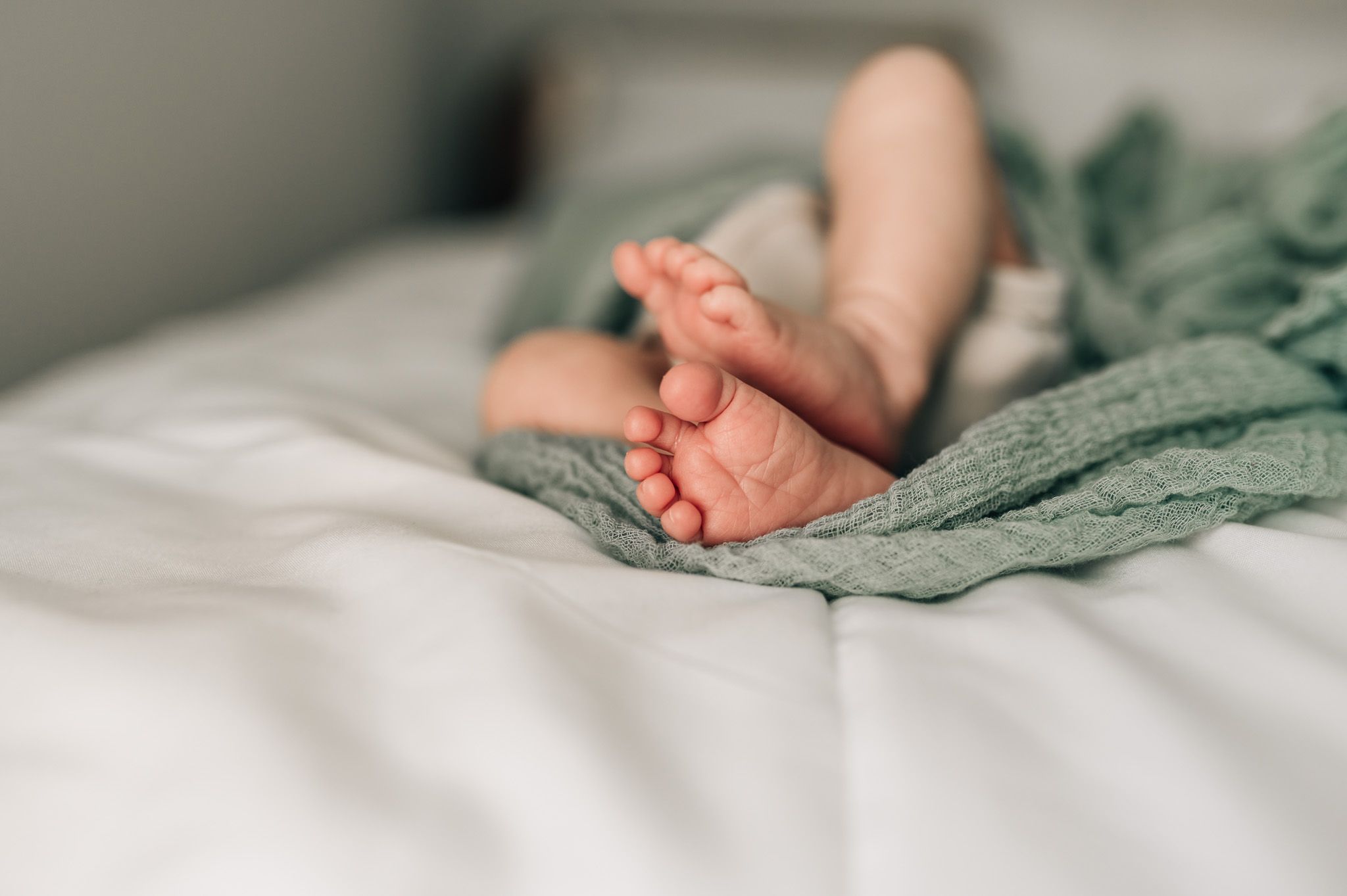 newborn-baby-toes