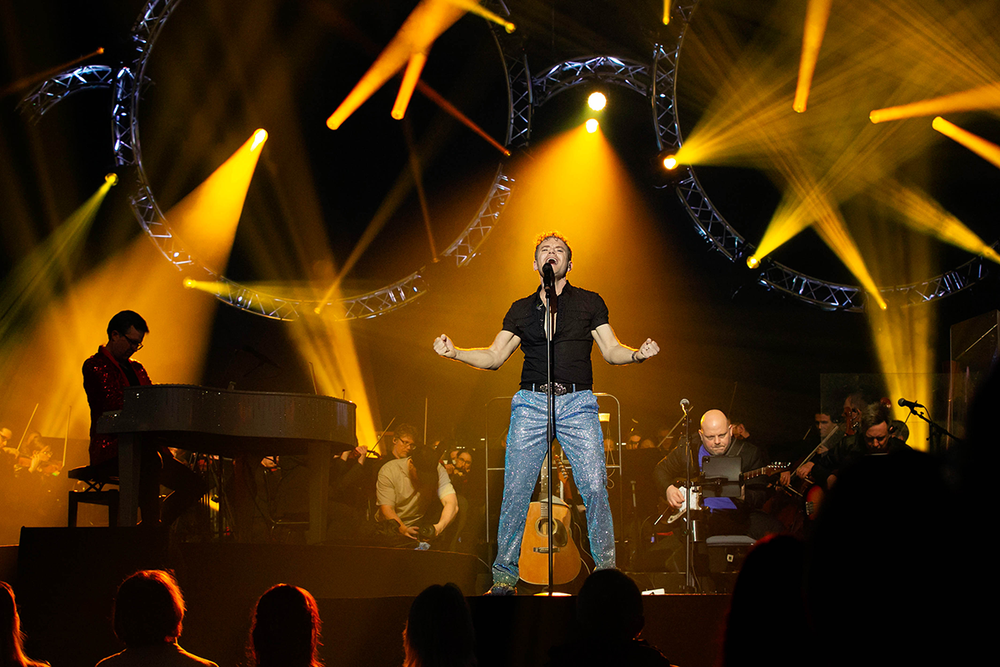 Celebrating the music of Elton John med Peter Johansson. Fotograf Rebecca Nordin i Karlstad.