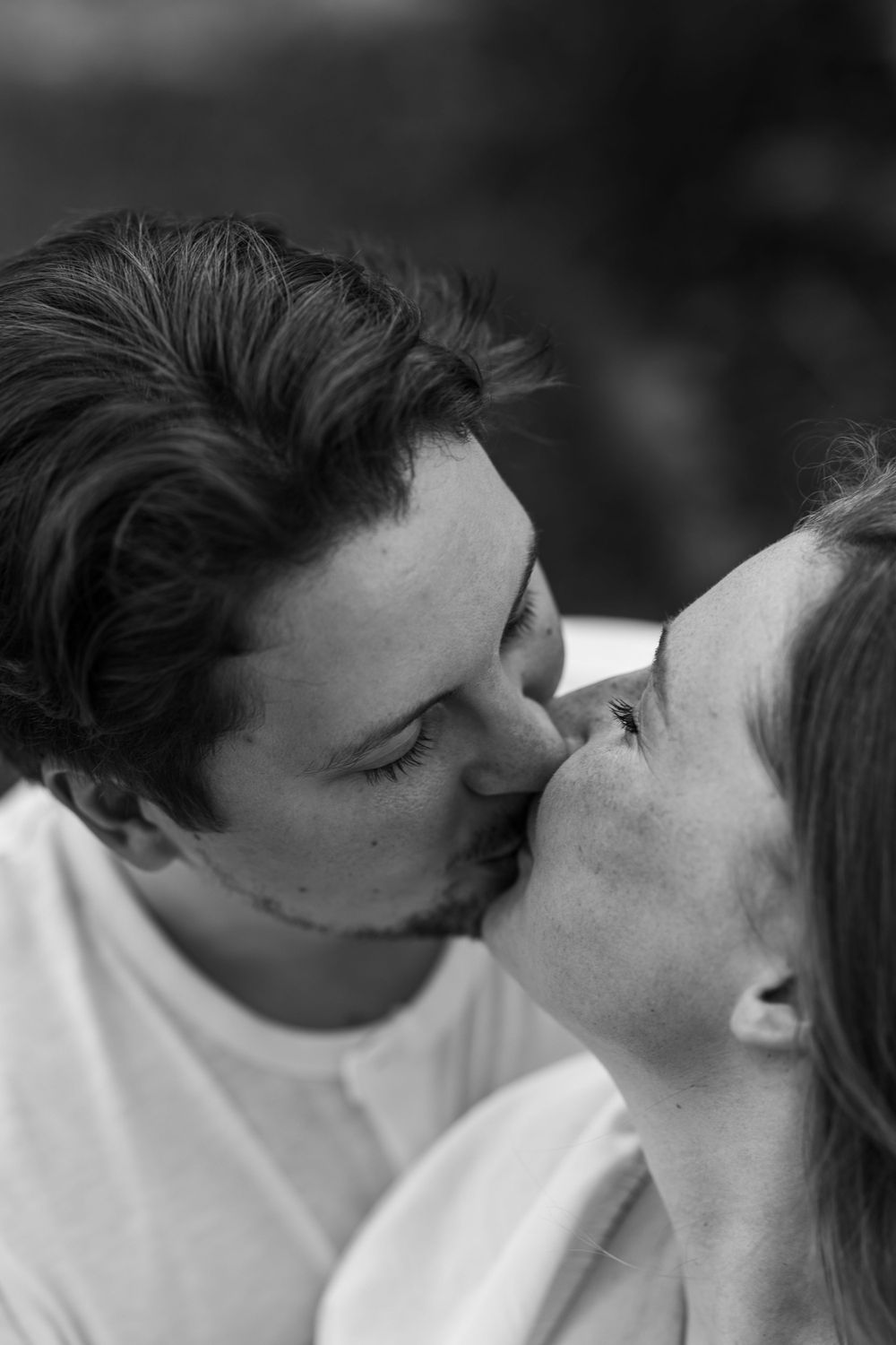 wedding photography | cincinnati wedding photographer | cincinnati engagement photography | documentary wedding photography | true-to-color