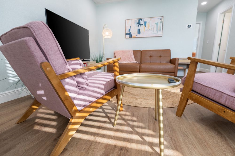 Beautiful livingroom in an AirBnB rental property.