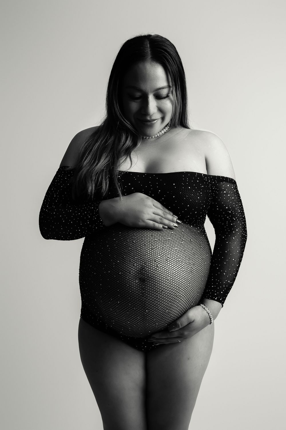 maternity studio photographer in greensboro