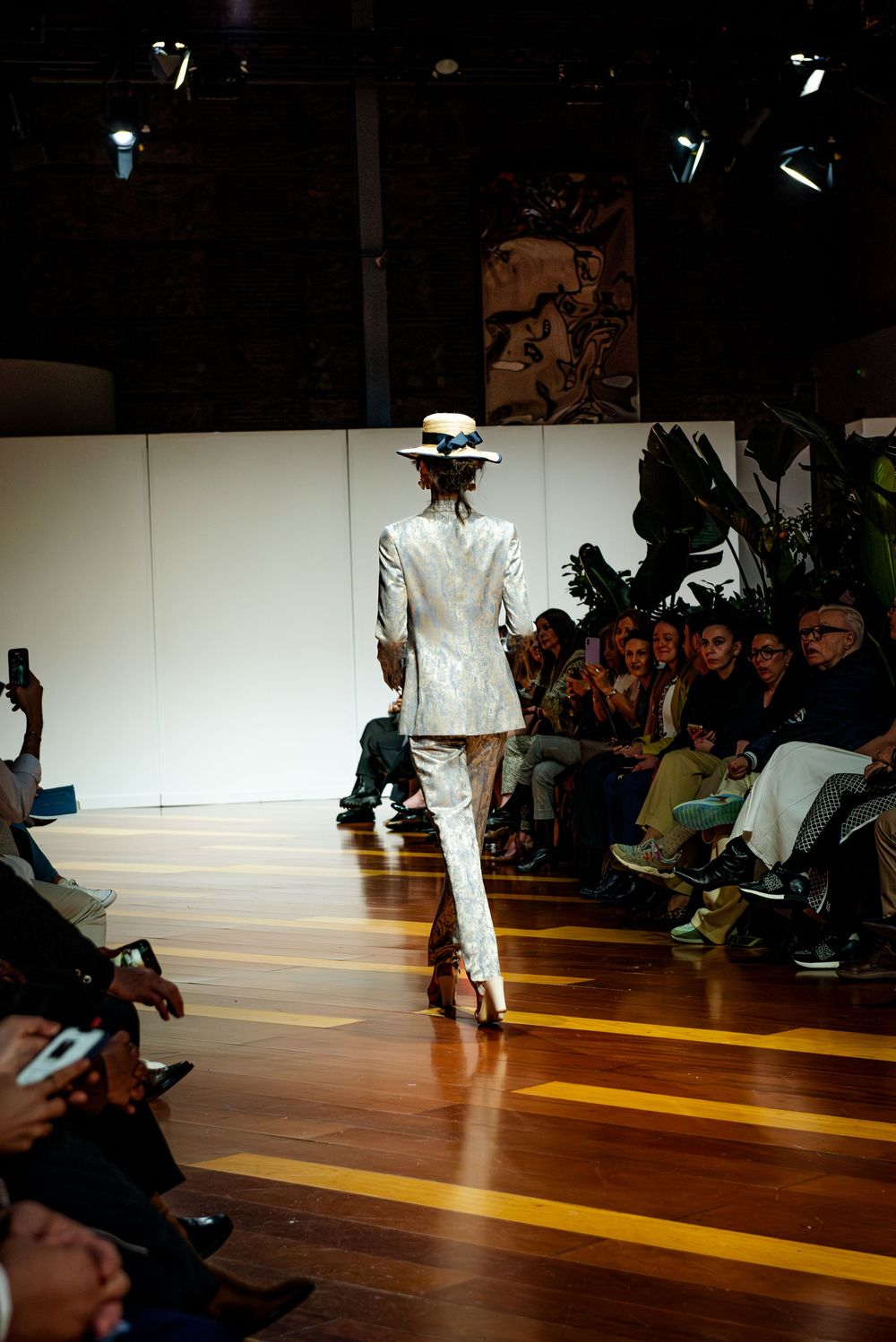 José Acosta fashion show on the Costa del Sol, Marbella, Nerja, and Málaga. Photo Roberto Centurión.