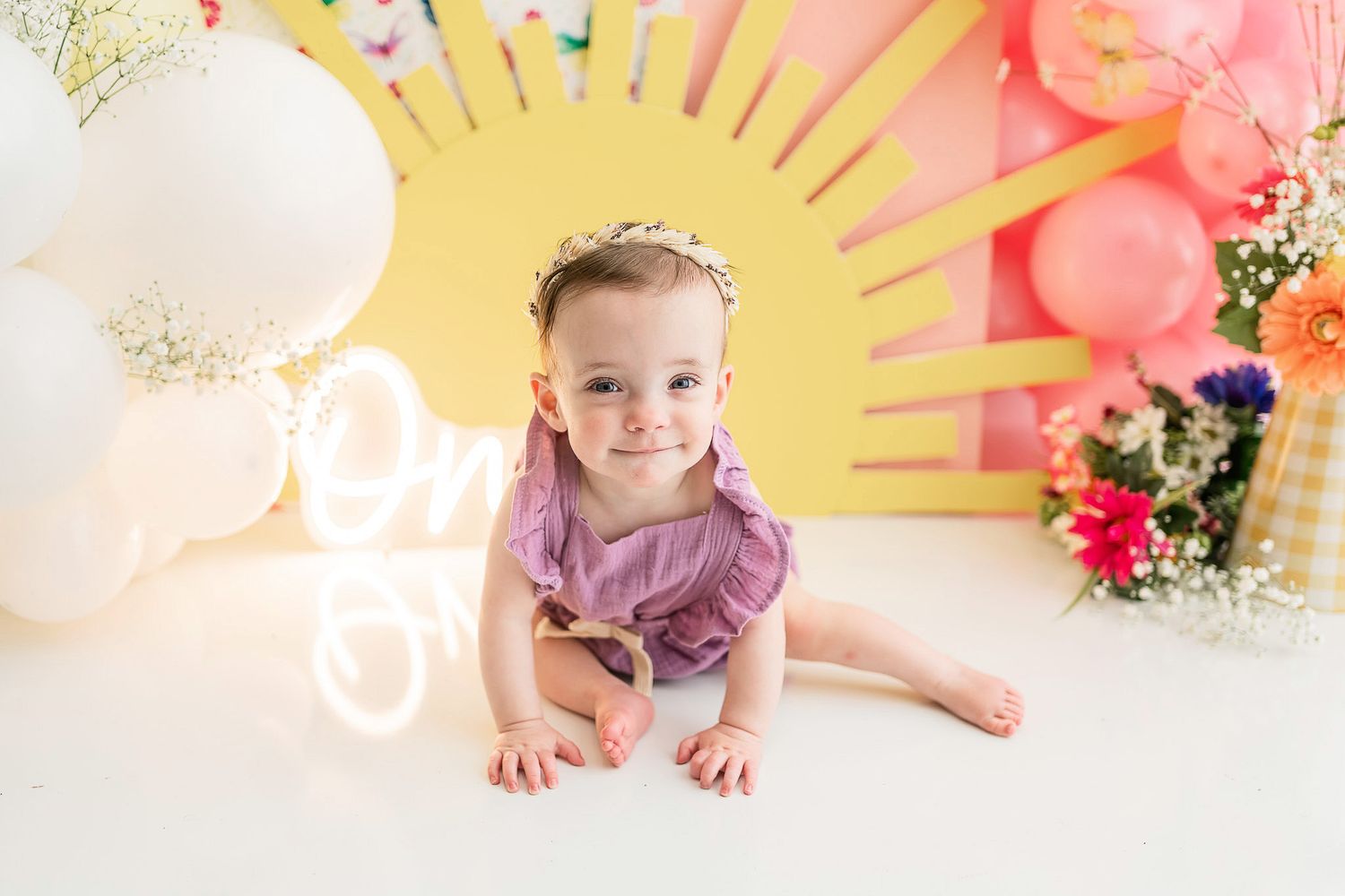 CAKE SMASH PHOTOGRAPHER | FIRST BIRTHDAY PORTRAITS | FIRST BIRTHDAY PHOTOSHOOT | MILESTONE PHOTOGRAPHER