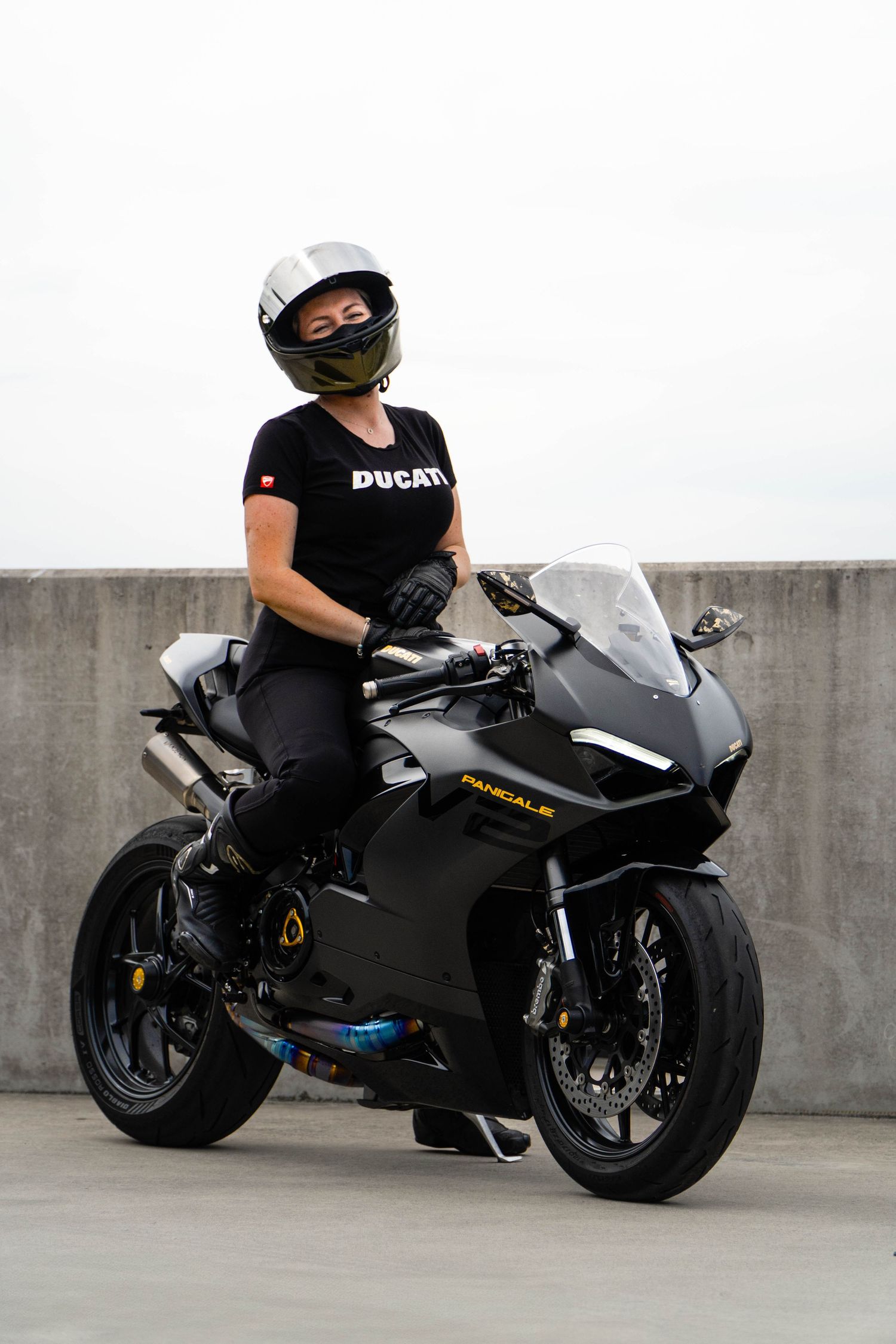 MellyDBiker by FXLSE Media - Wollongong and Sydney Australia based, professional motorsport and portrait photography service.