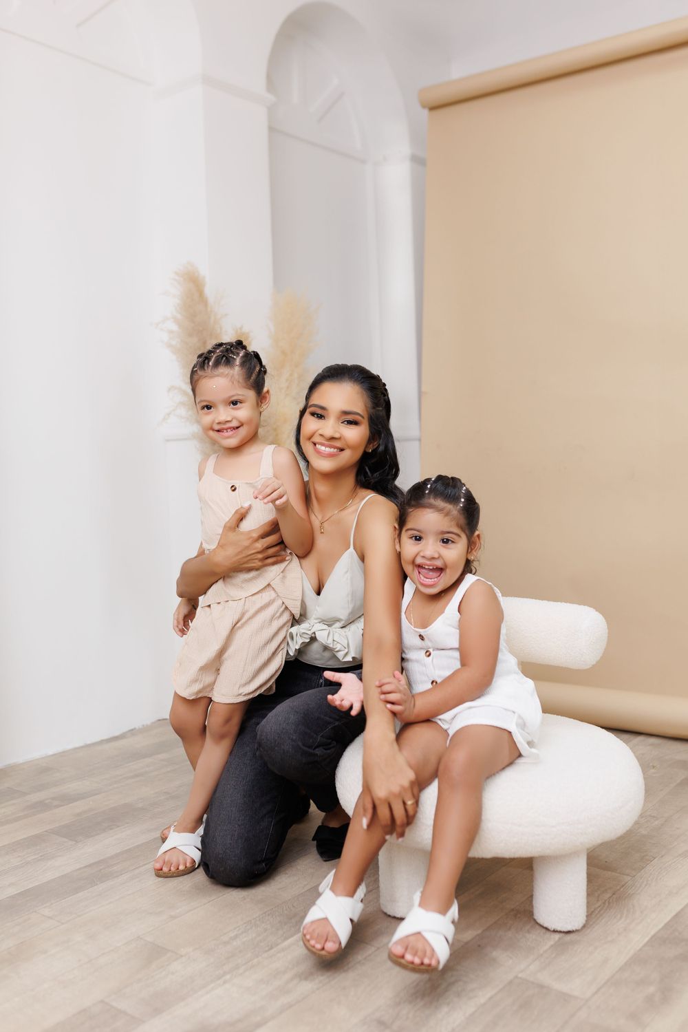 Estamos especializados en fotografía de bebés y familia