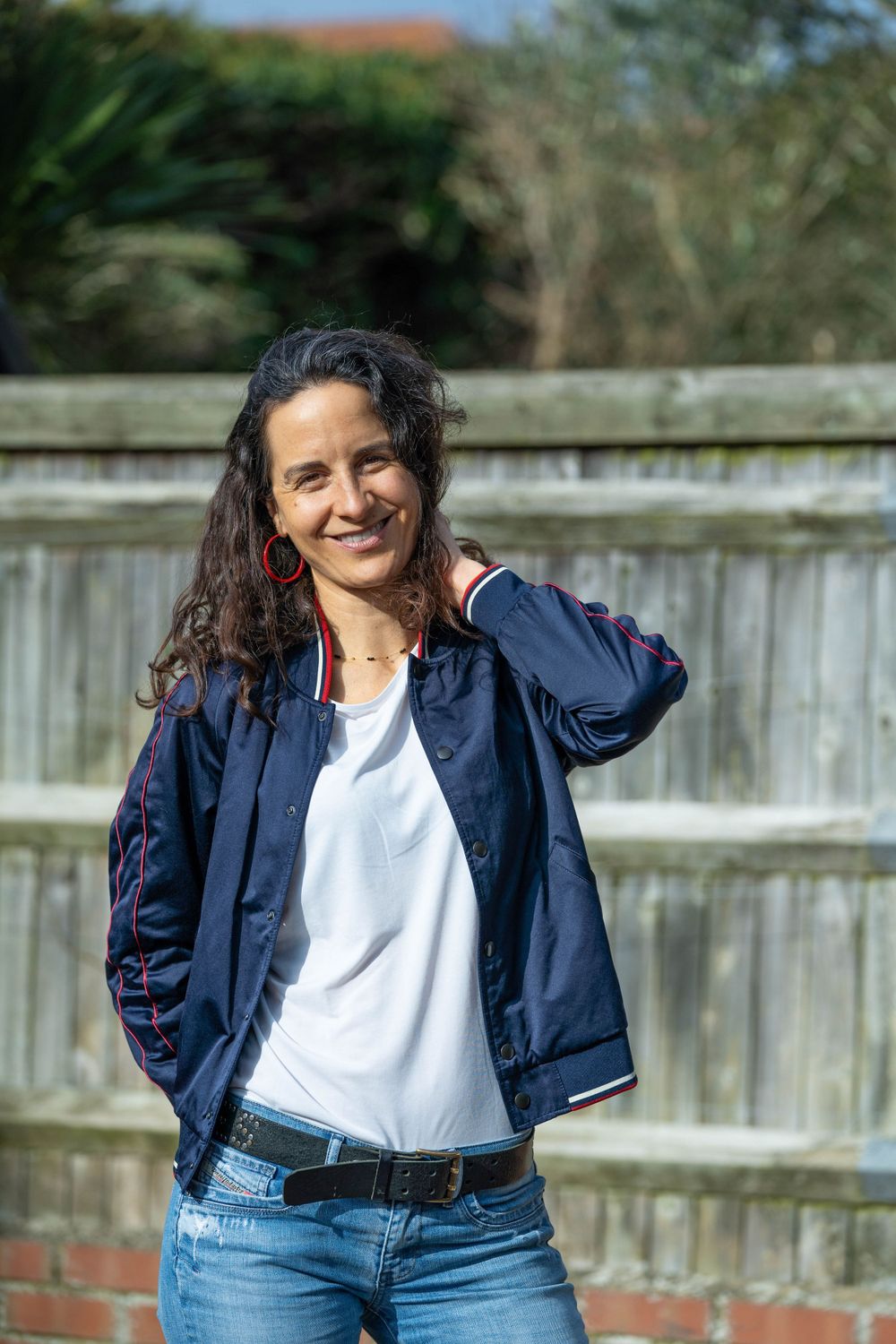 confidence coach portrait in her garden