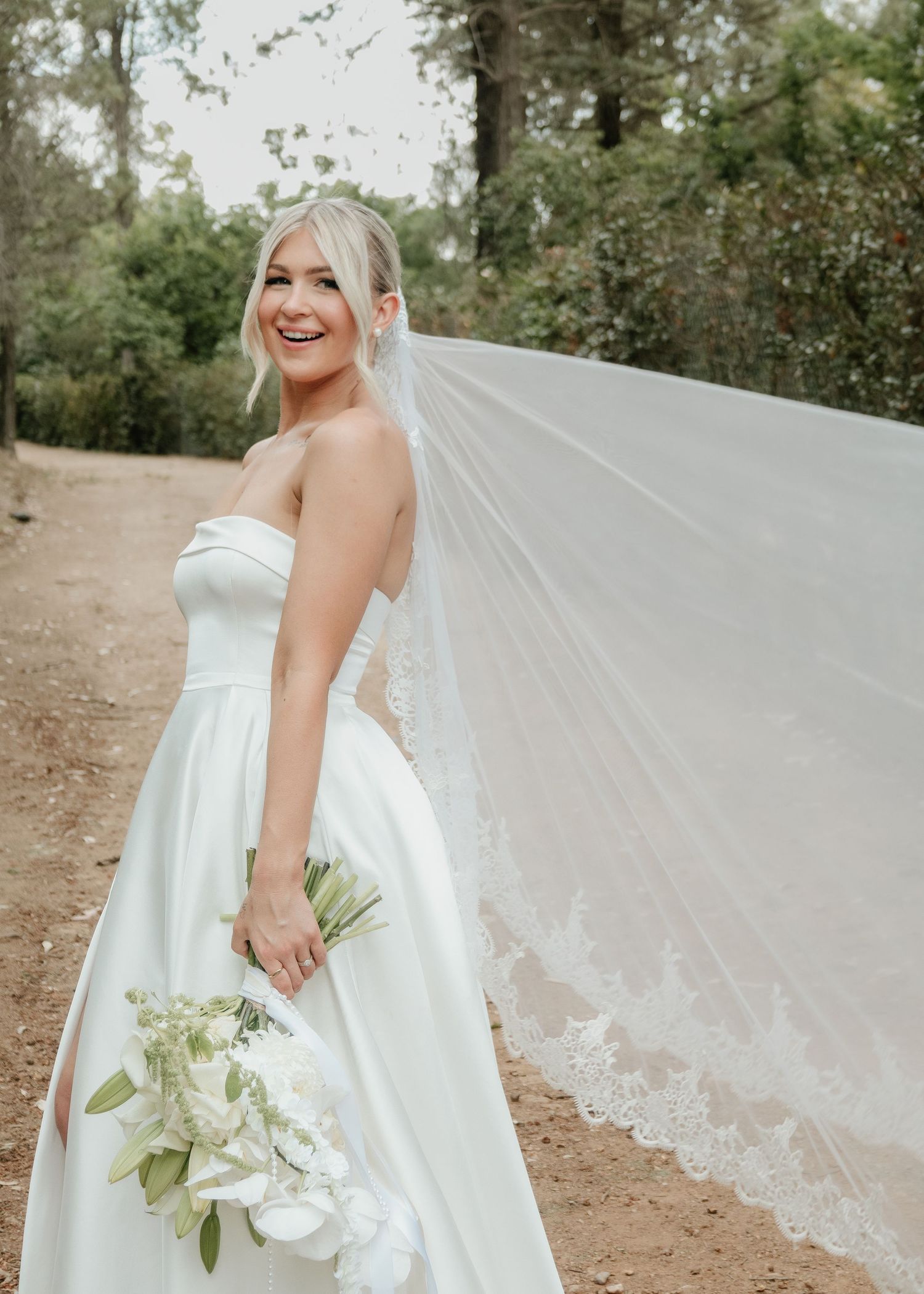 Wedding photography Junee Cootamundra Riverina Wagga Wagga capturing connection