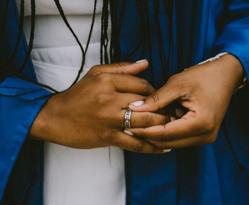 Graduation photography session in Charlotte NC by GEarlePhotography