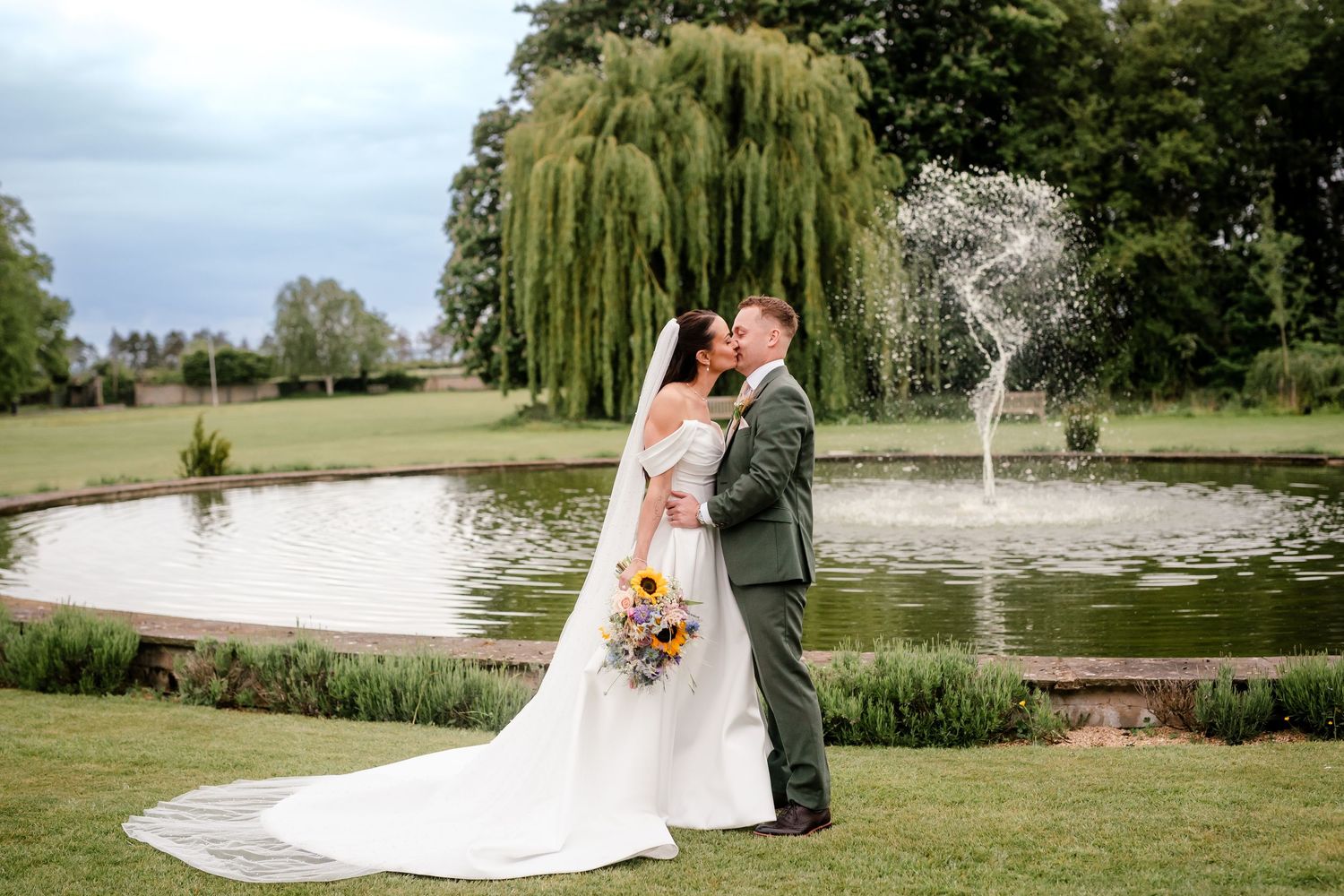 billesley manor wedding photographer, stratford upon avon